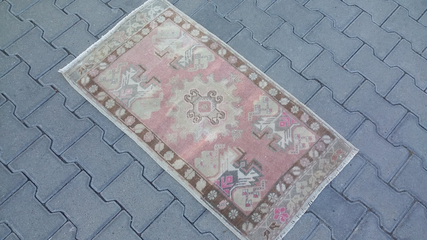 Vintage Small Turkish Kirsehir Carpet Yastik Rug