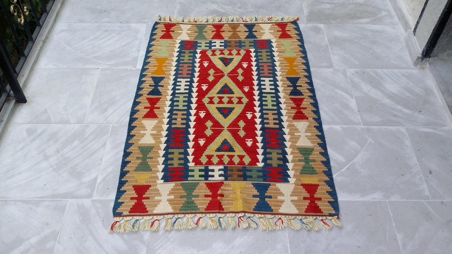 New Kayseri Kilim from Gomurgen
