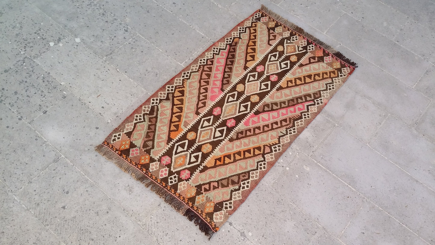 Kars Kagizman Sawl Design Kelim - Kilim Art Gallery