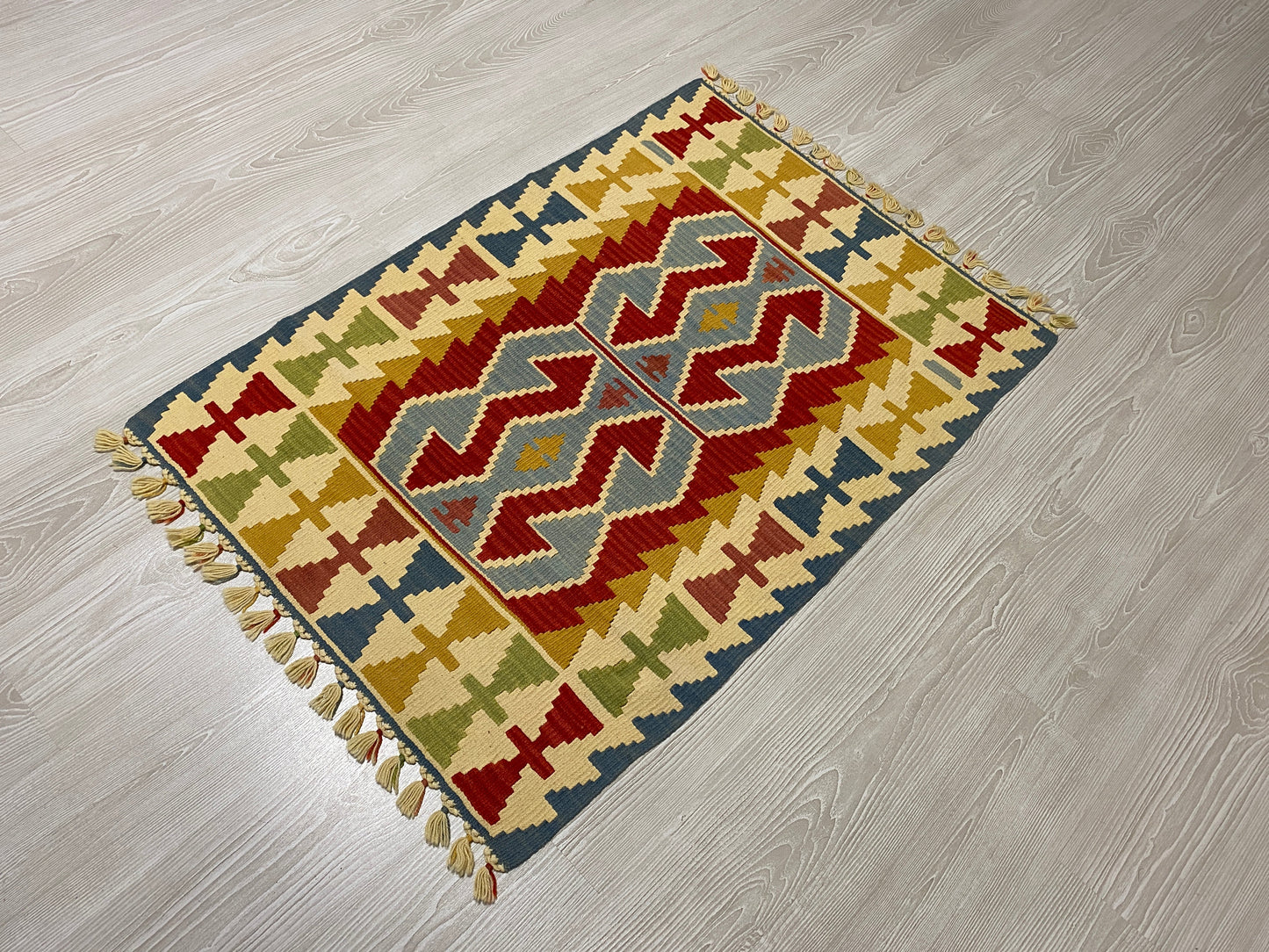 Turkish Kilim Rug - Kilim Art Gallery