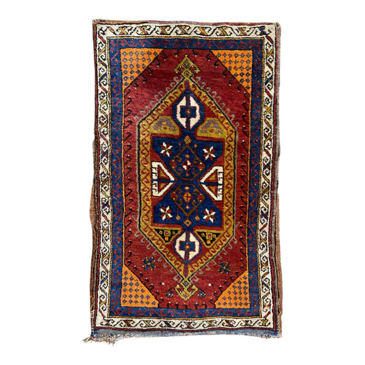 2' x 3' Antique YAHYALI Zile Carpet YASTIK Rug - Kilim Art Gallery