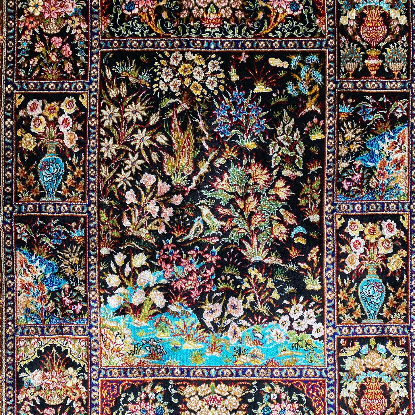 2'x3' Pictorial Modal Silk Rug - Kilim Art Gallery