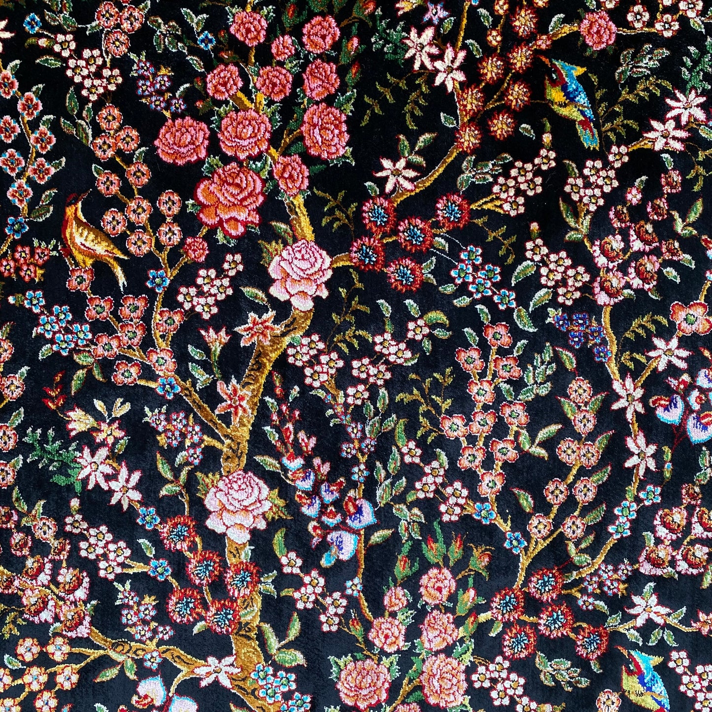 2'x3' Pictorial Tree of Life Modal Silk Rug - Kilim Art Gallery