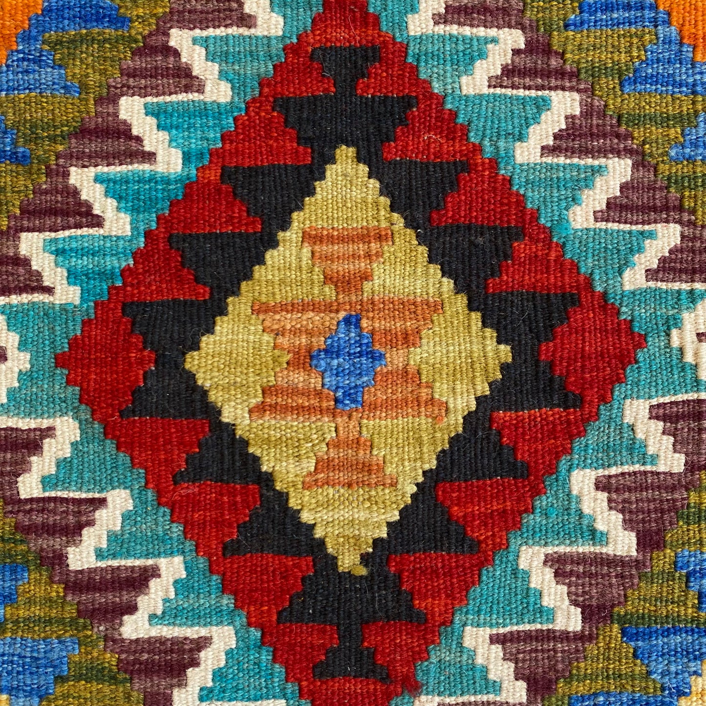 Geometric Aztek Design Narrow Short Kilim Runner Rug