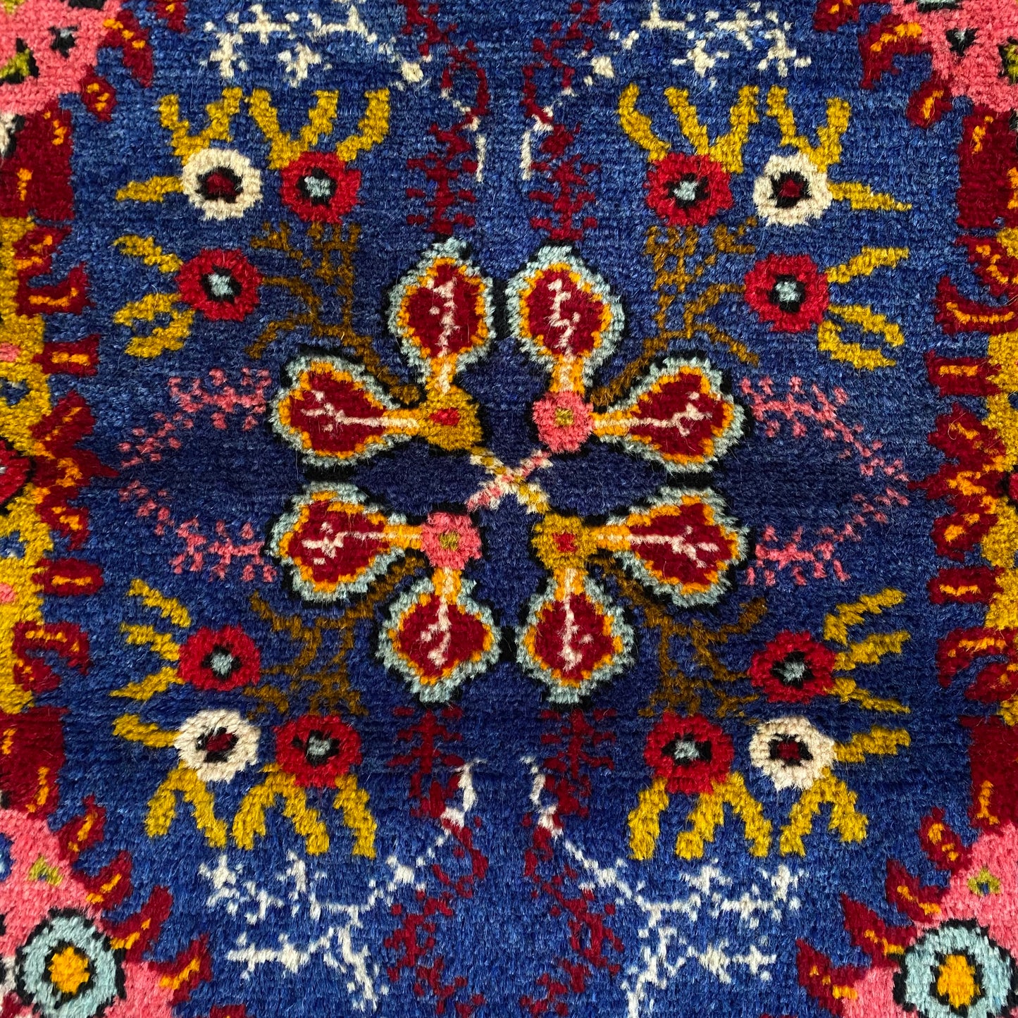 Vintage Turkish Güney / Kayaköy Carpet Rug