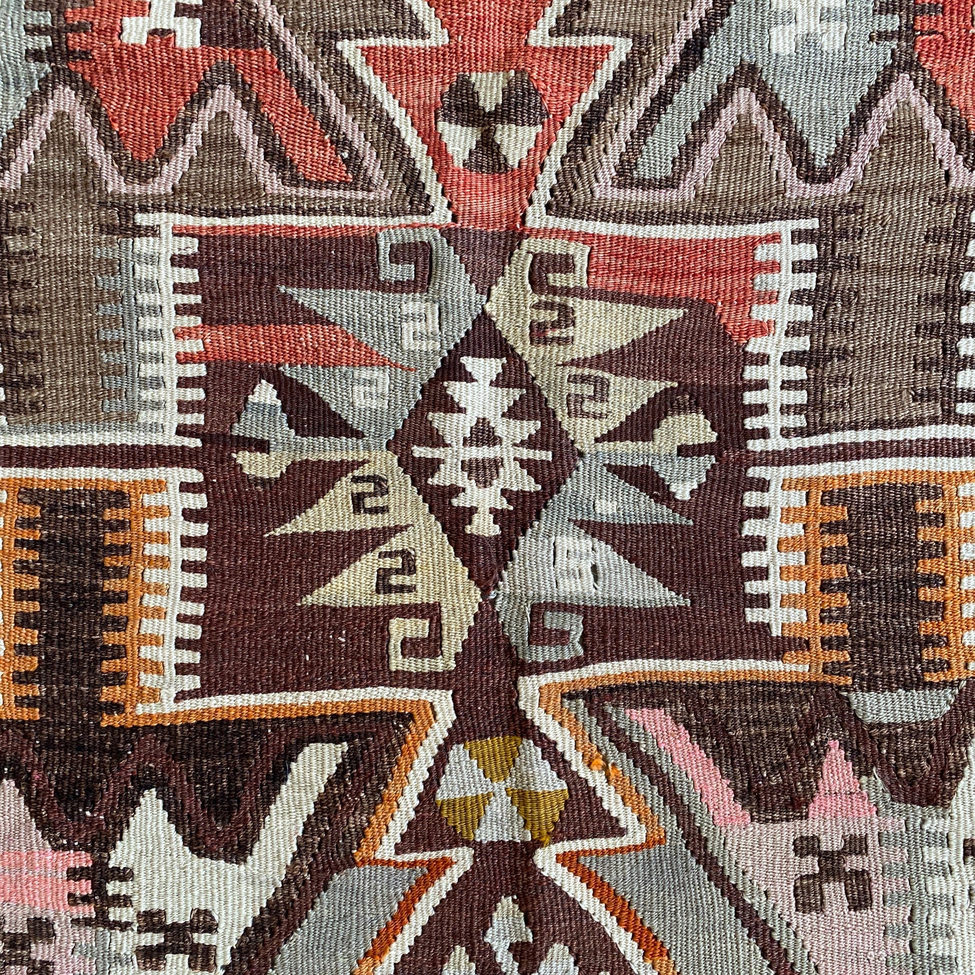 Adana Kilim Rug - Kilim Art Gallery