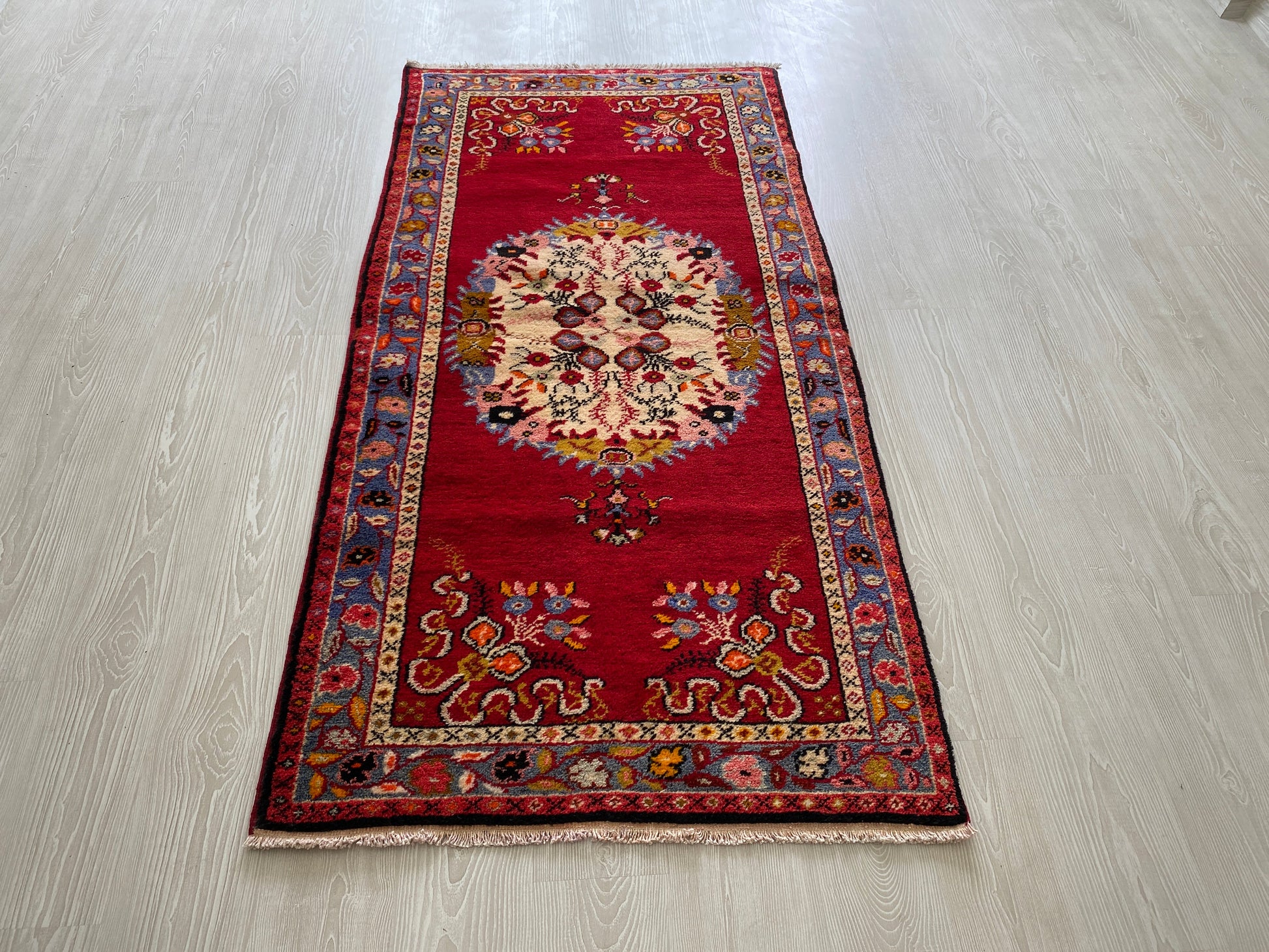 Best Quality Vintage Turkish Guney Carpet Rug - Güney Rug Carpet - Kilim Art Gallery