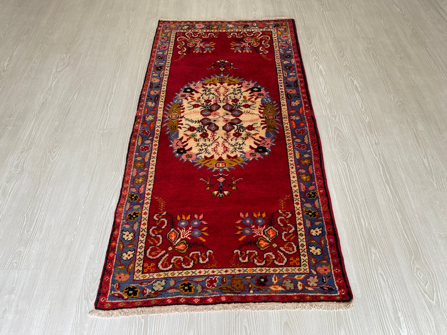 Best Quality Vintage Turkish Guney Carpet Rug - Güney Rug Carpet - Kilim Art Gallery