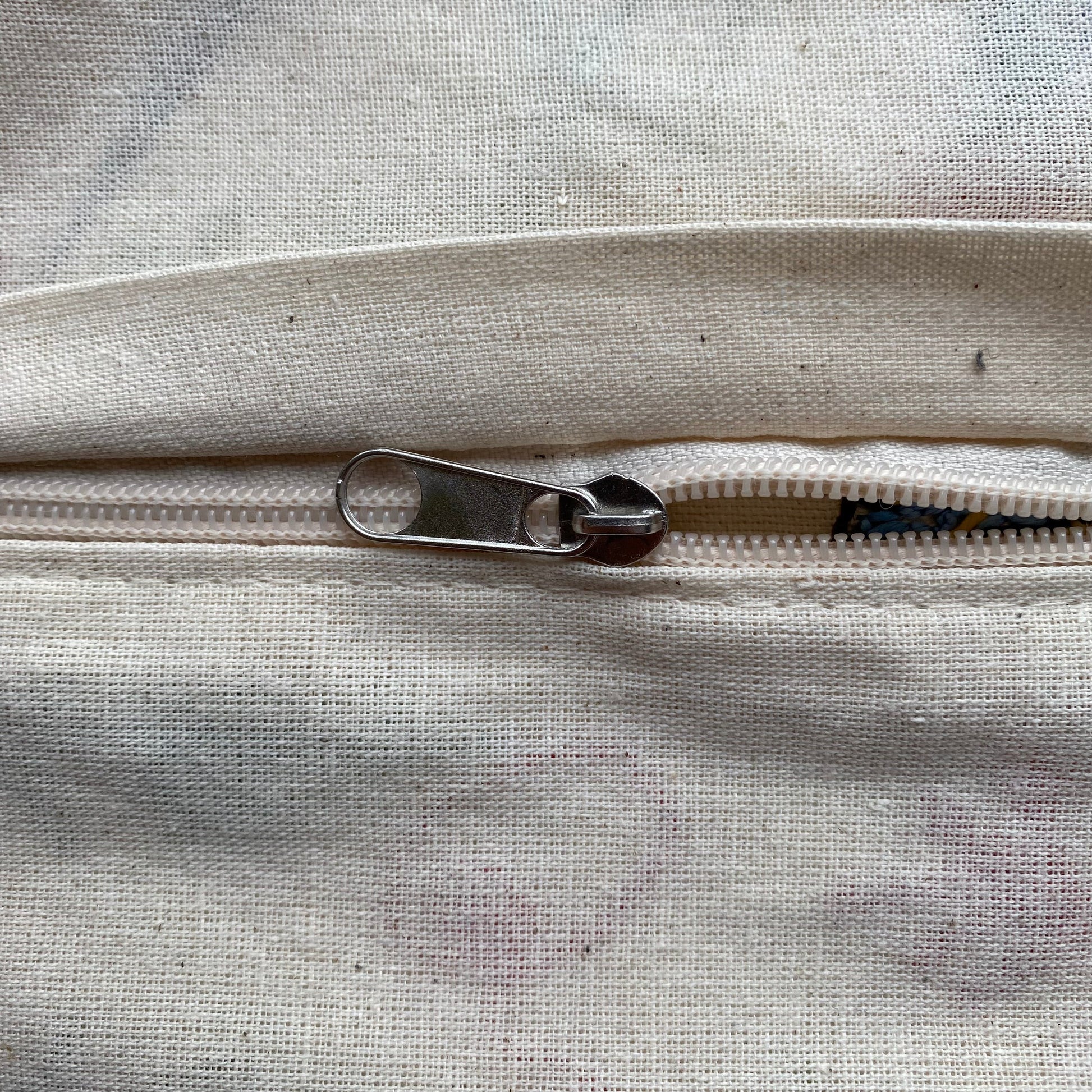 Camel Design Suzani Pillow / Cushion Cover - Kilim Art Gallery