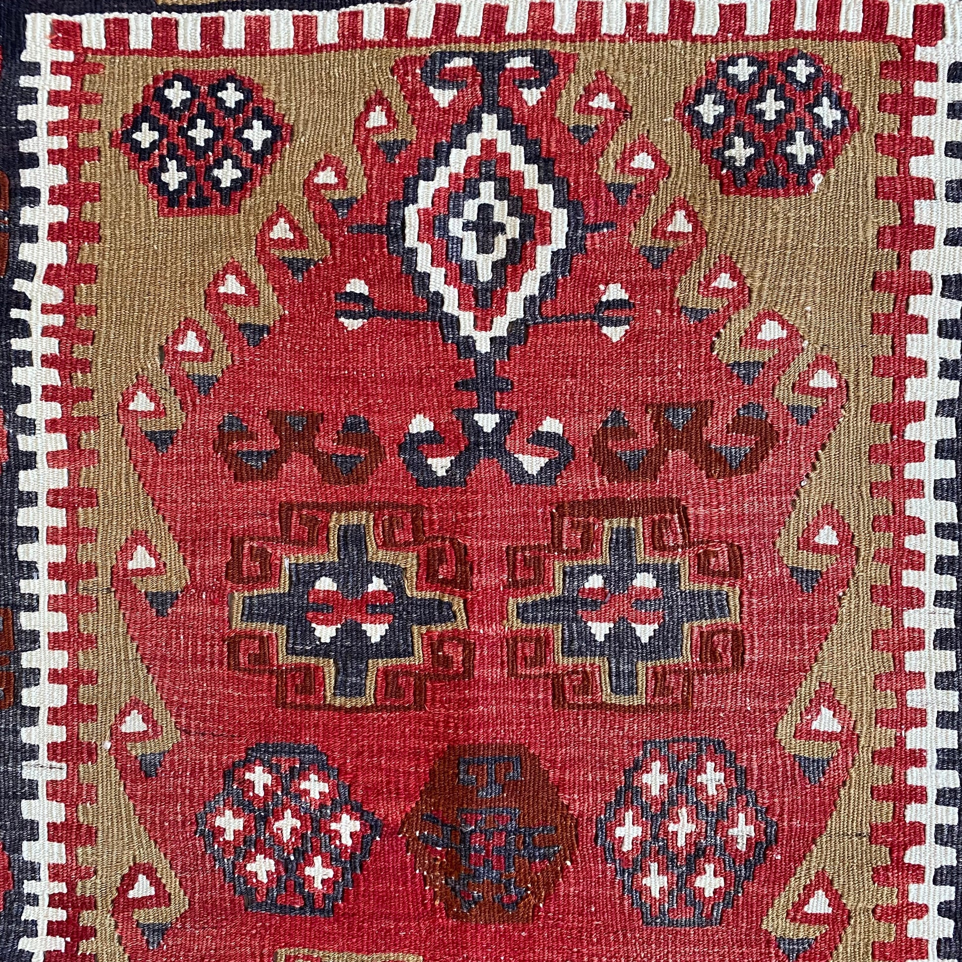 Gomurgen Kilim - Kilim Art Gallery