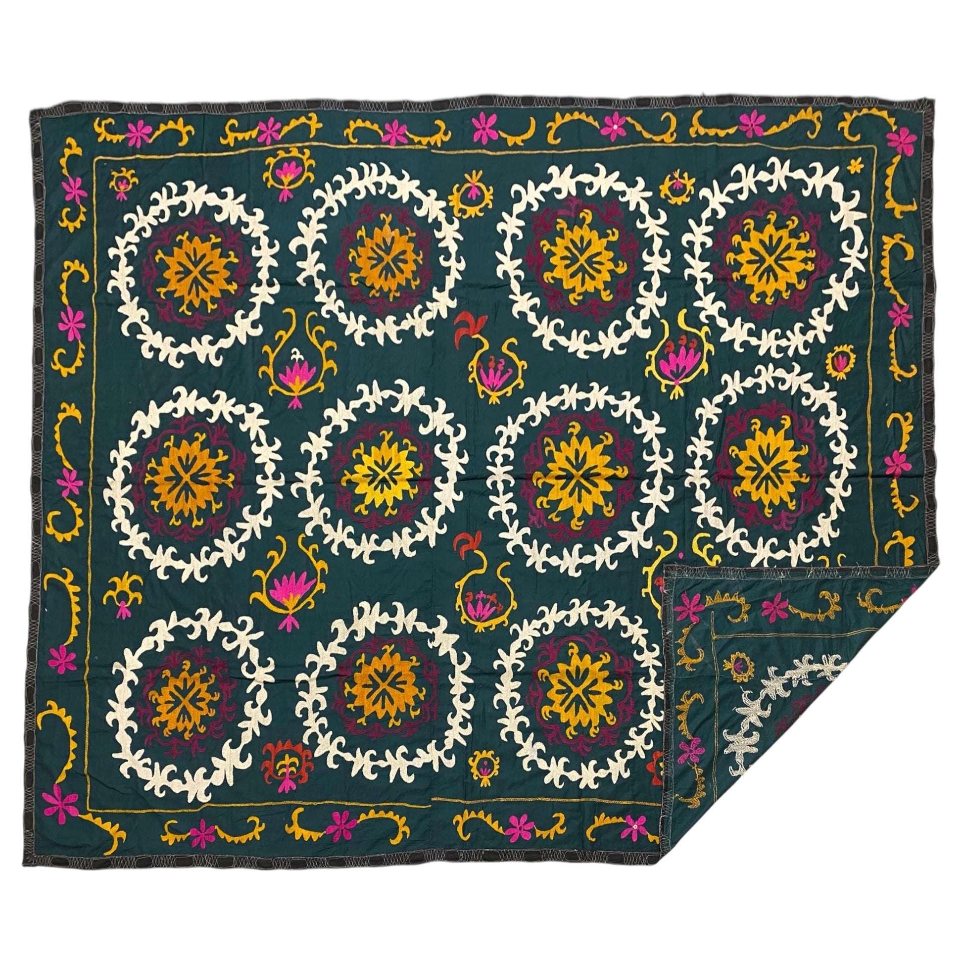 Green Kyrgyz Suzani Bedspread / Wall Hanging - Kilim Art Gallery