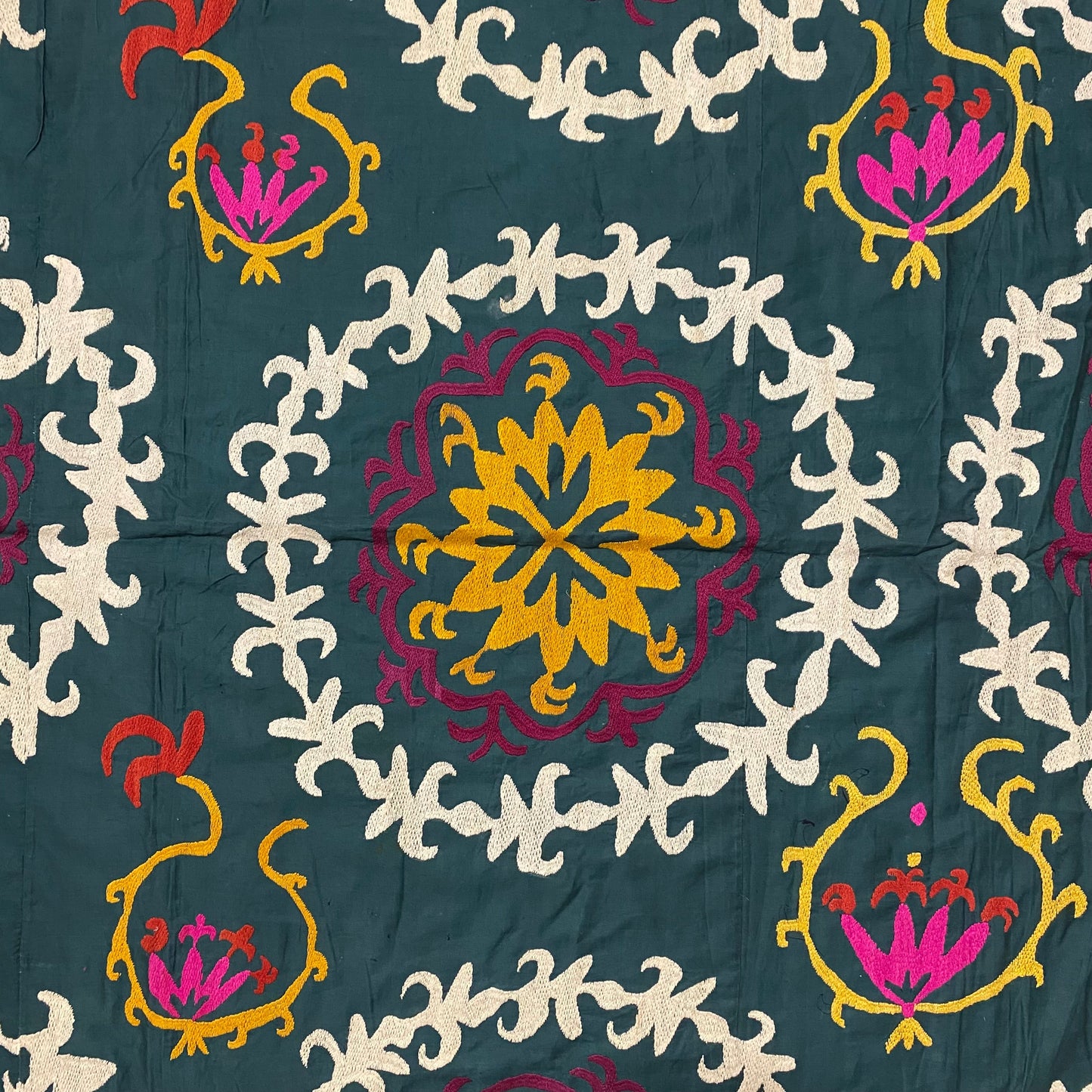 Green Kyrgyz Suzani Bedspread / Wall Hanging - Kilim Art Gallery