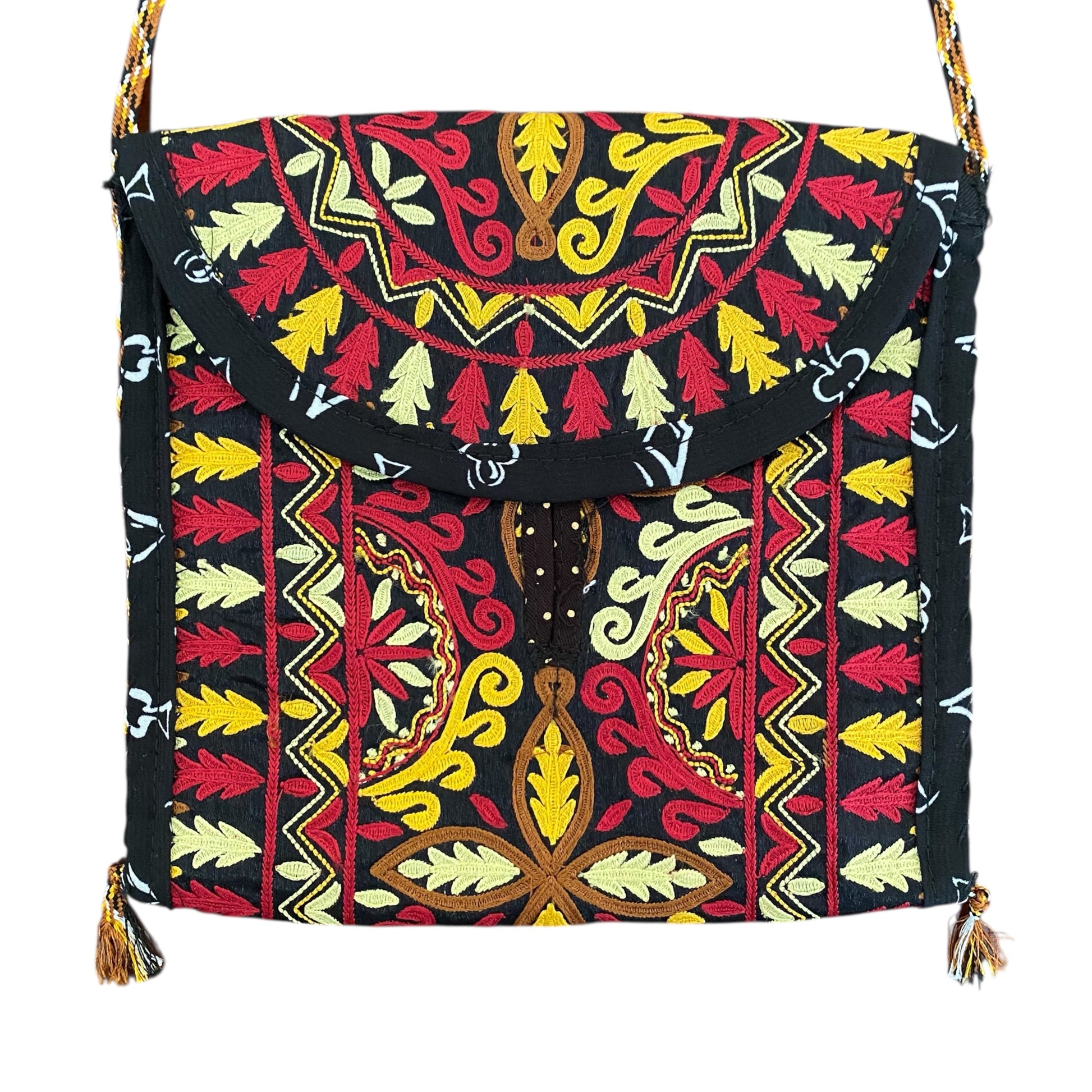 Intricate Design Ethnic Shoulder Bag - Kilim Art Gallery