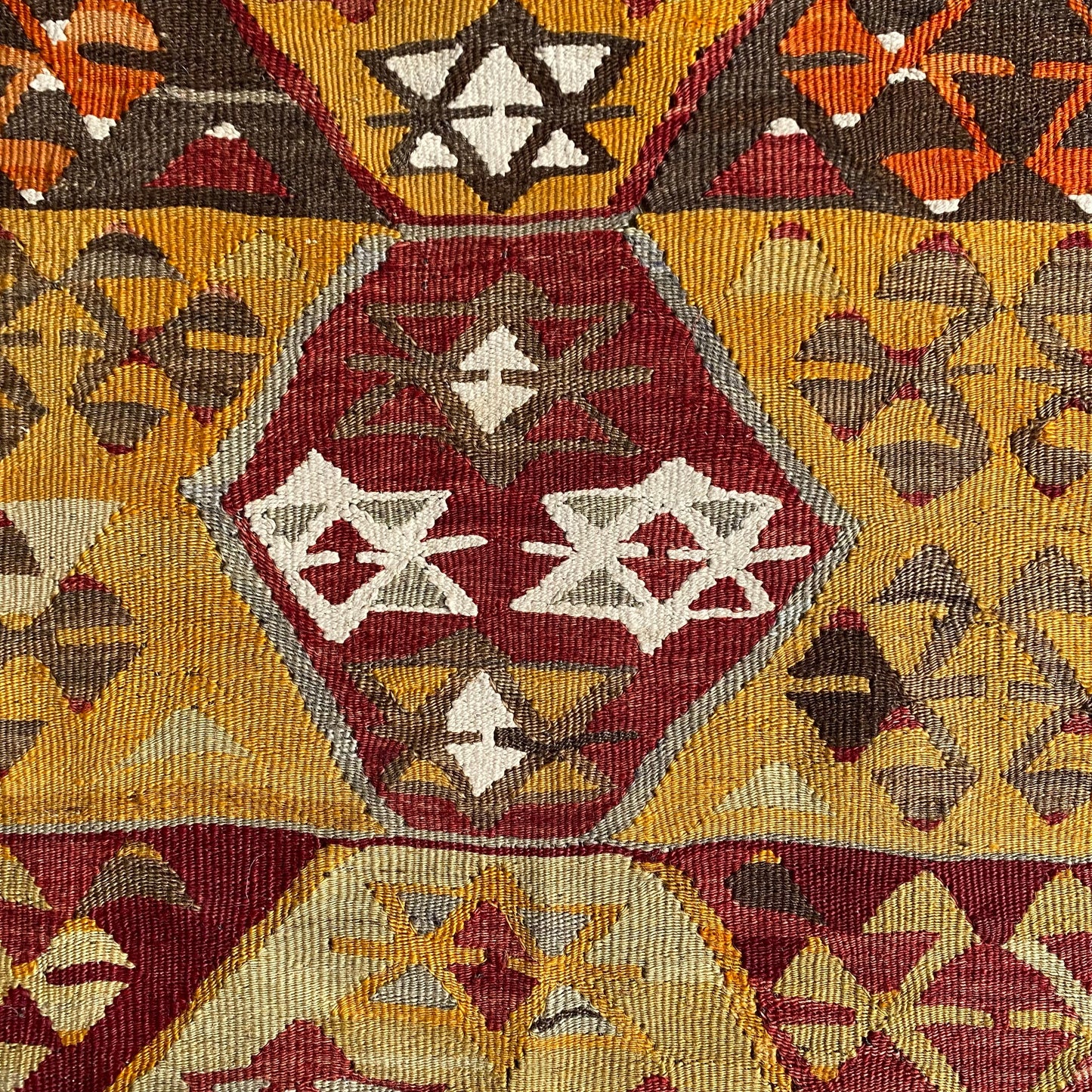 Konya Kilim Rug - Kilim Art Gallery