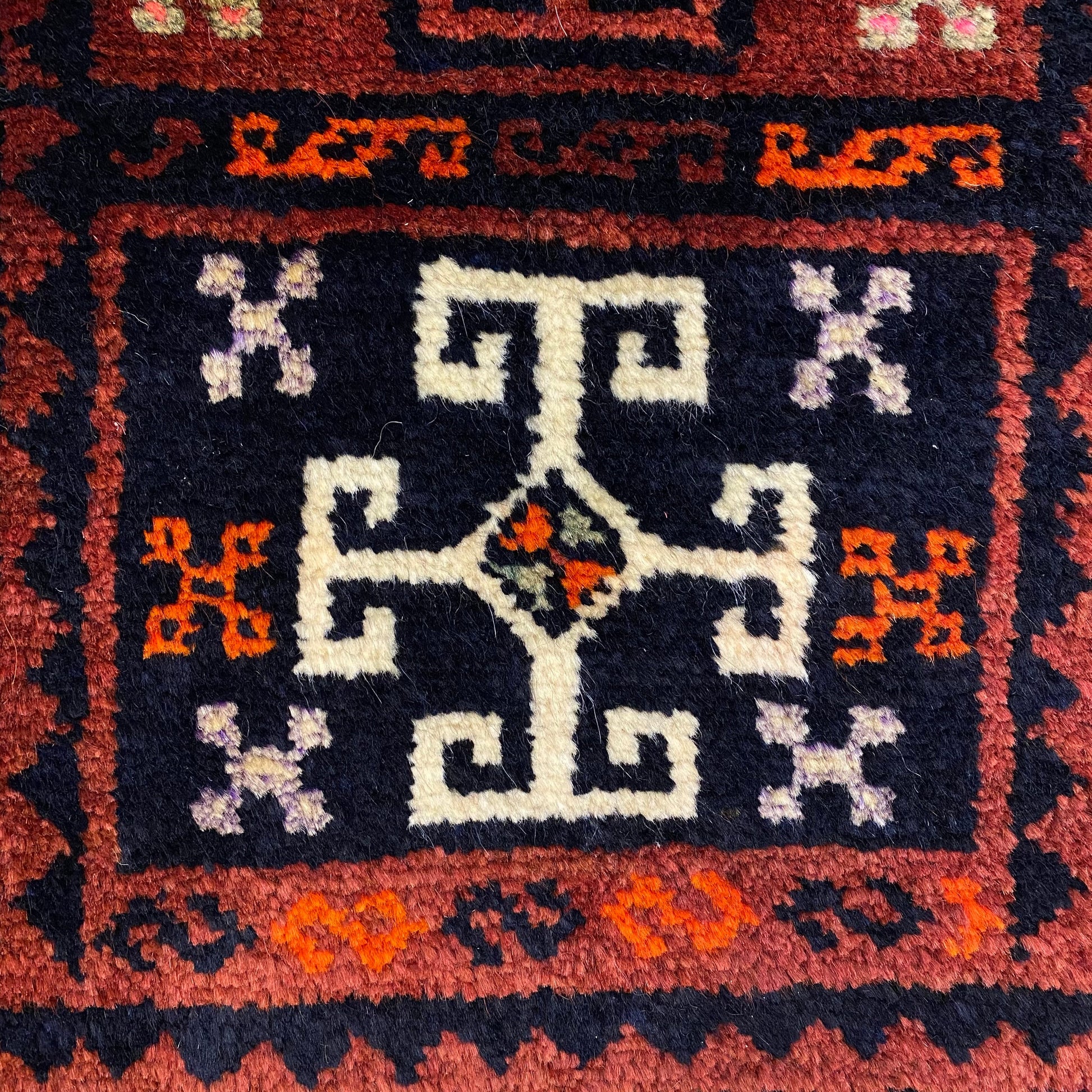 Kurdish Savak Yastik Rug - Kilim Art Gallery