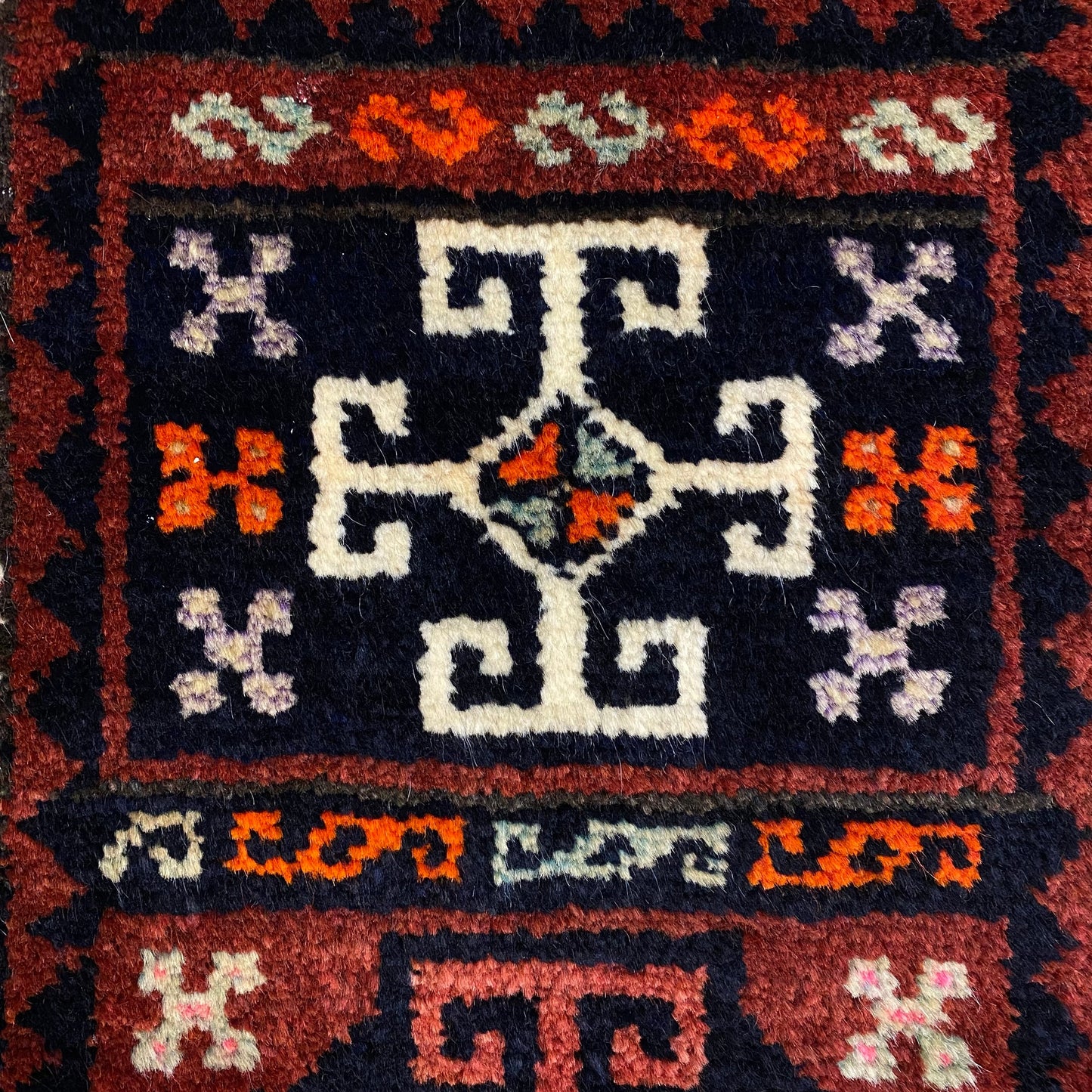 Kurdish Savak Yastik Rug - Kilim Art Gallery