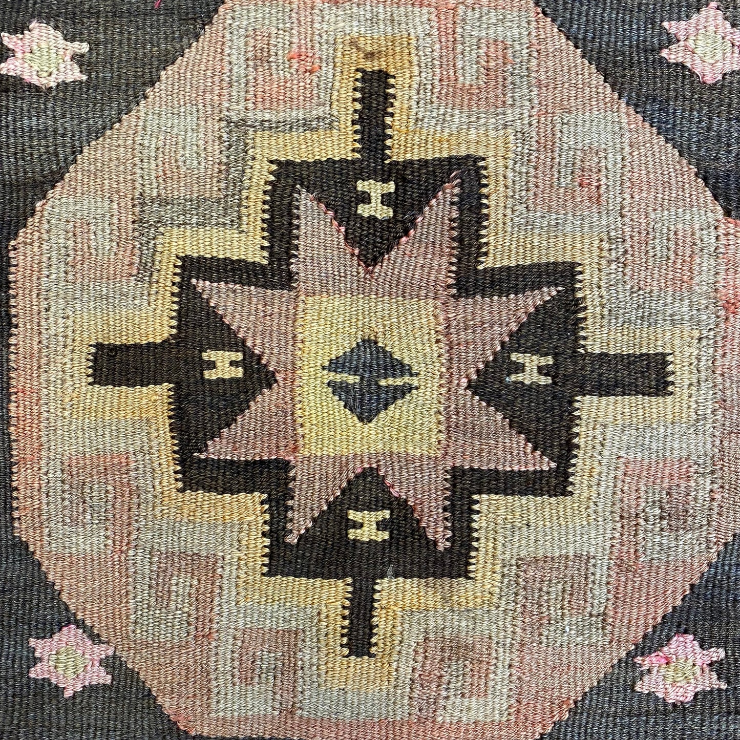 Memling Gul Kars Terekeme Kilim Rug - Kilim Art Gallery