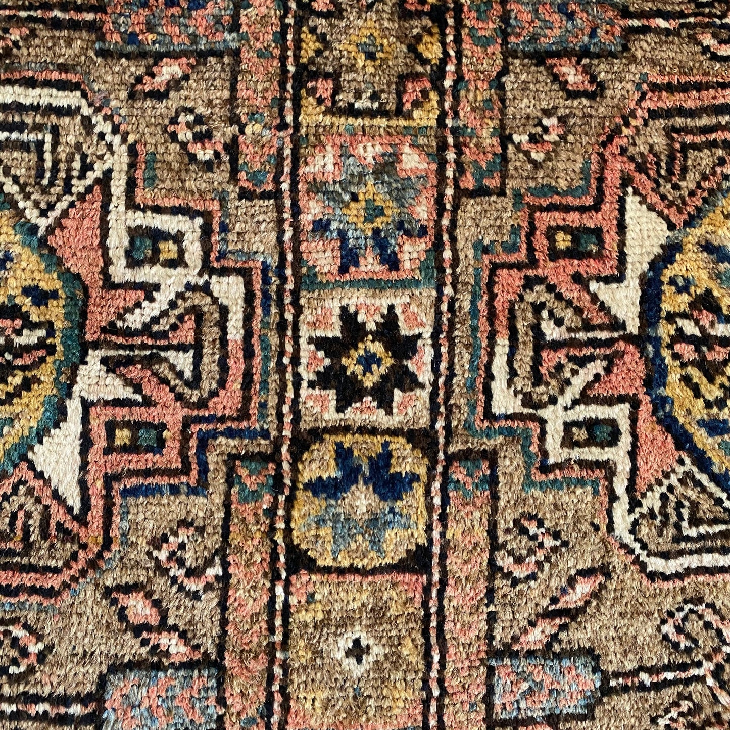Quchan Kurdish Rug - Kilim Art Gallery