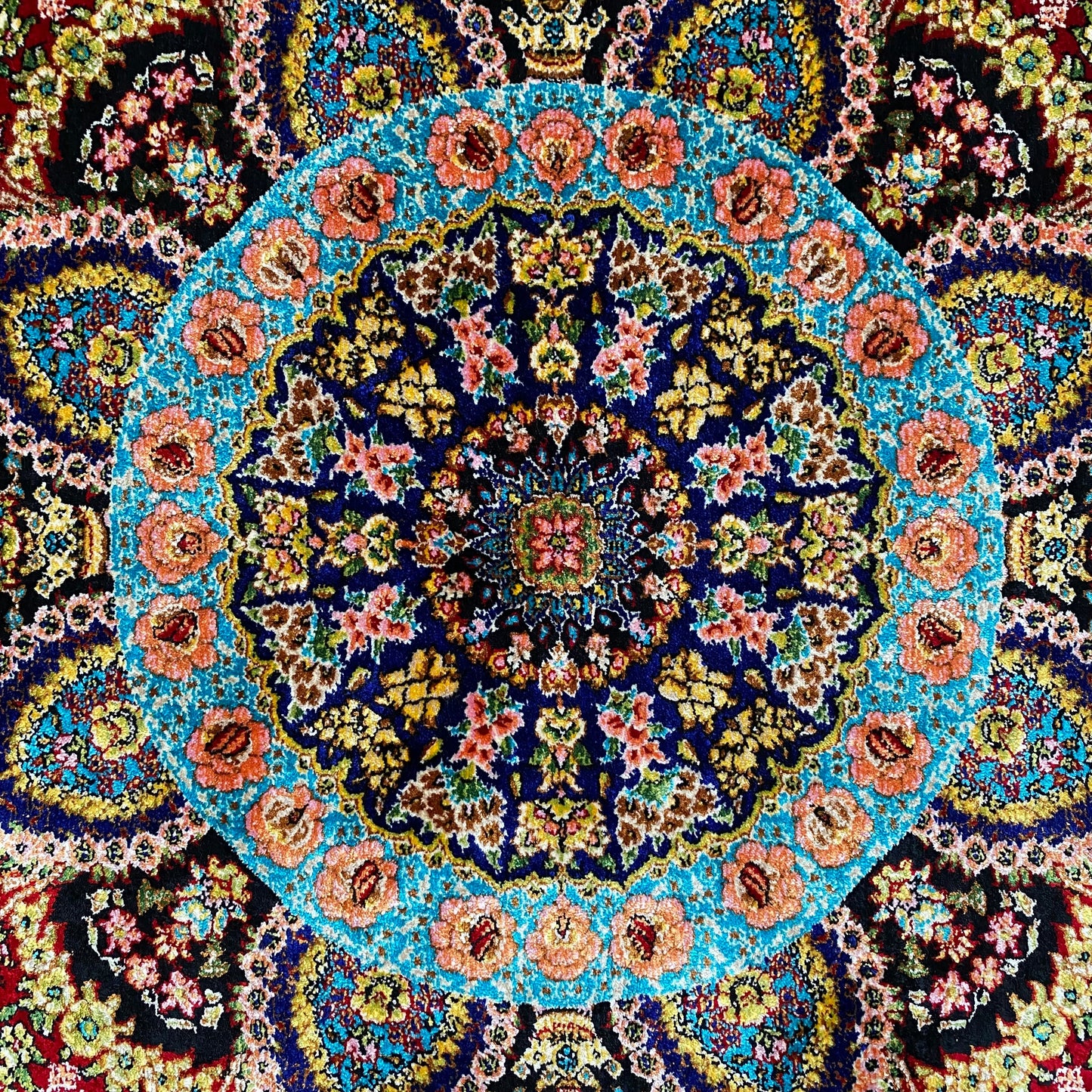 Red Color Bamboo Silk Rug - Kilim Art Gallery