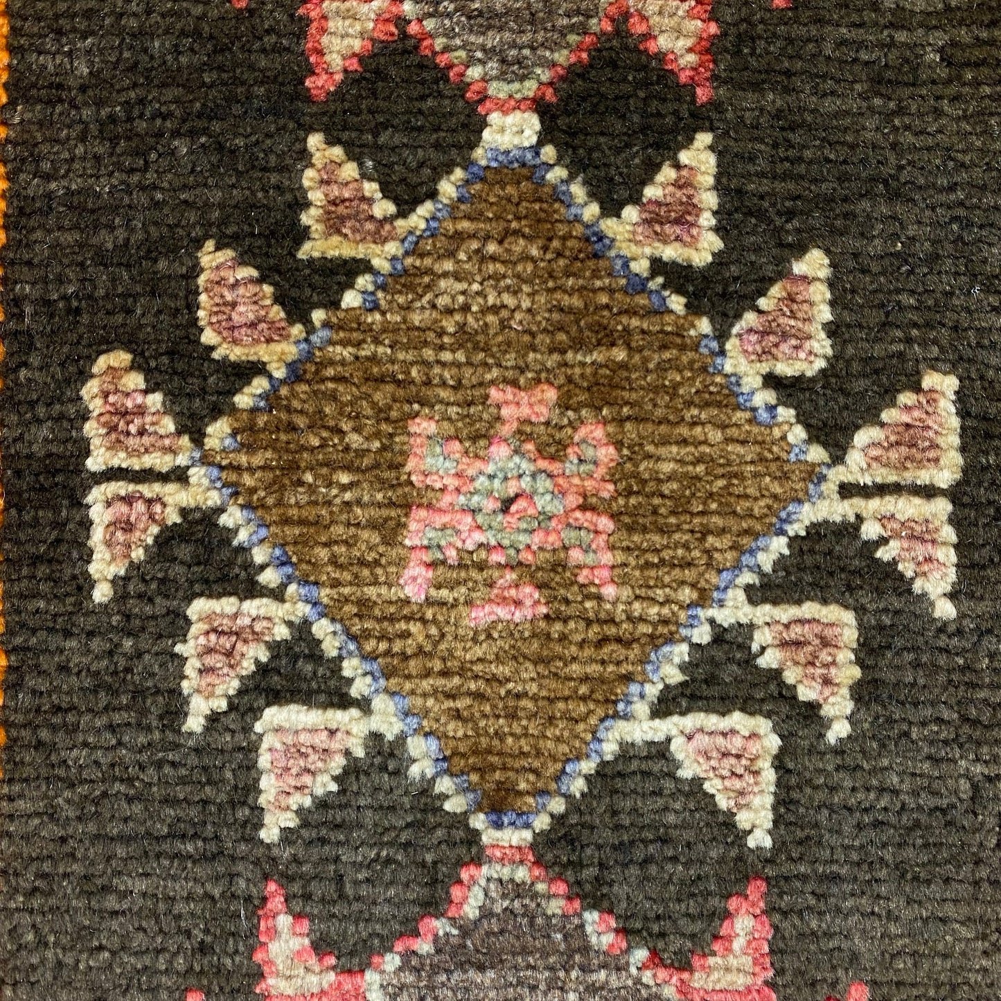 Small 3' Ft Kars Carpet - Kilim Art Gallery