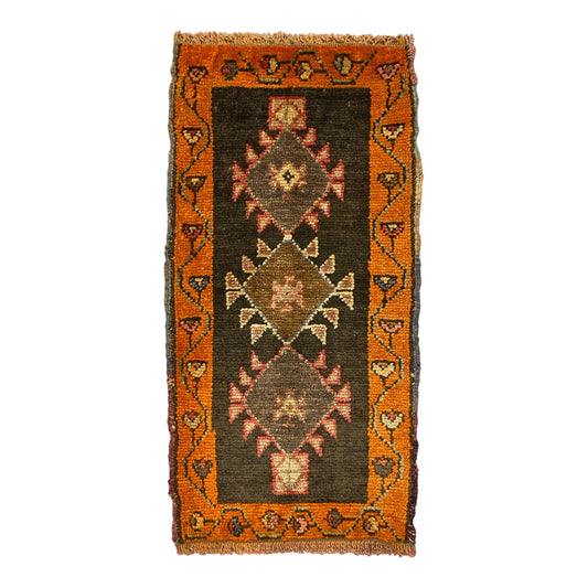 Small 3' Ft Kars Carpet - Kilim Art Gallery