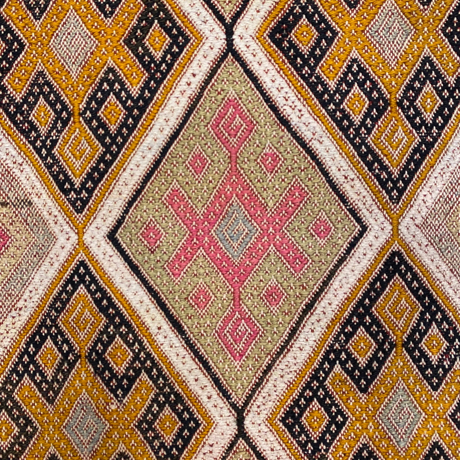 Small Bohemian Pink Cicim Kelim Rug - Kilim Art Gallery