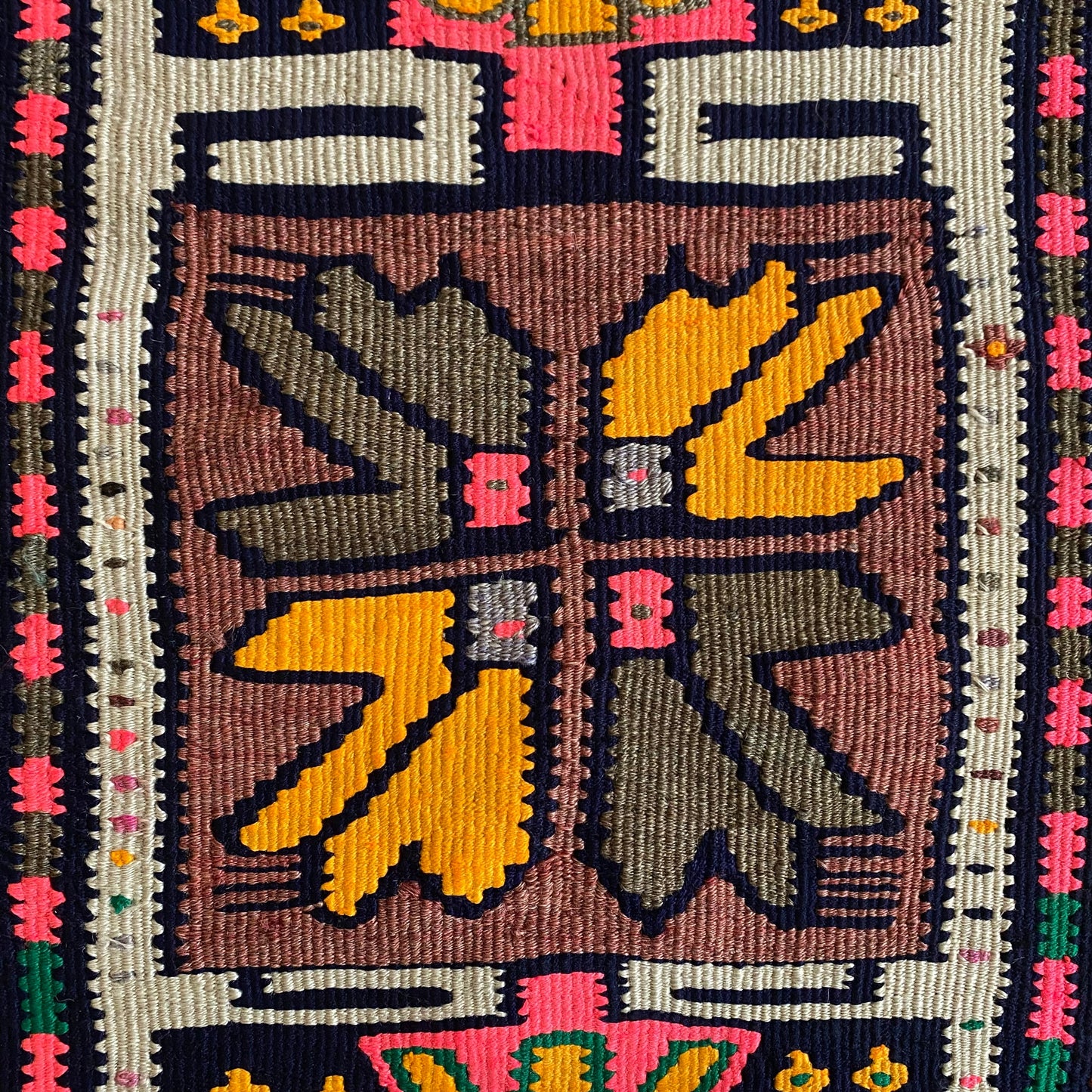 Small Herki Kurdish Kilim Rug - Kilim Art Gallery