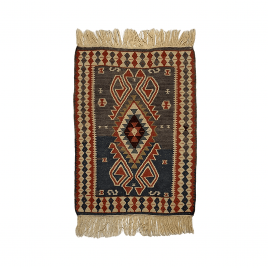 Small Van Hakkari Kilim Rug - Kilim Art Gallery