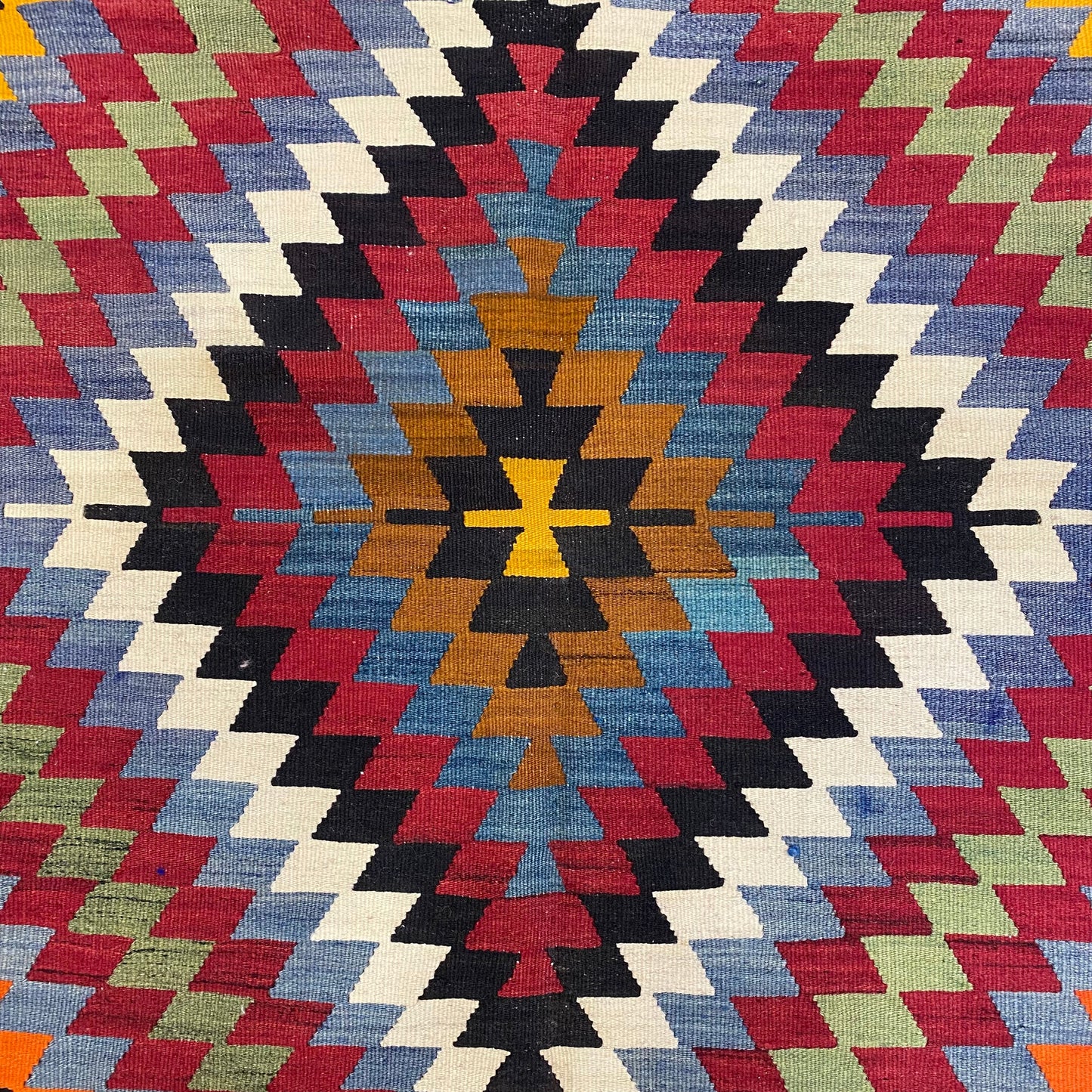Turkish Afyon Dinar Eye Dazzler Area Kilim Rug - Kilim Art Gallery