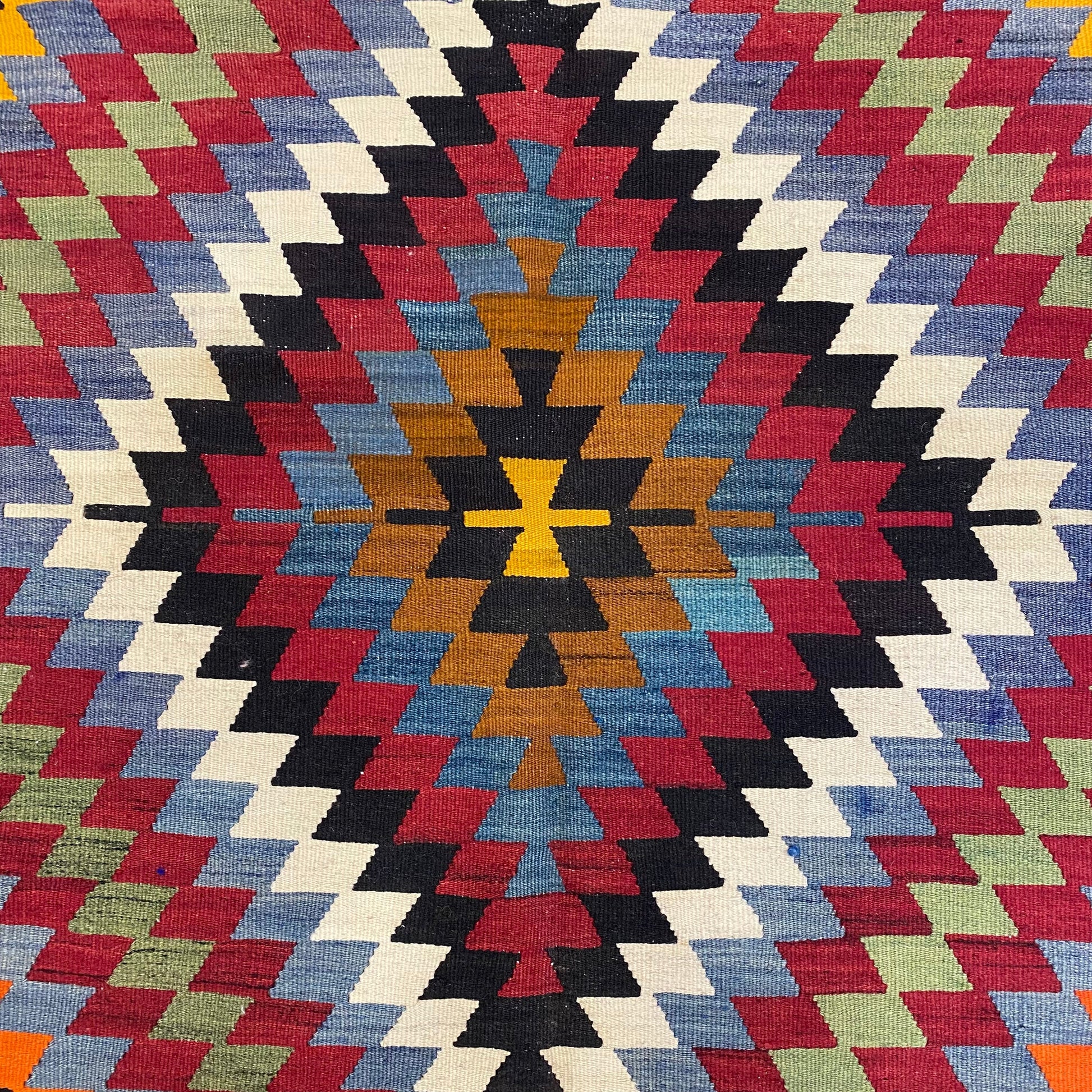 Turkish Afyon Dinar Eye Dazzler Area Kilim Rug - Kilim Art Gallery