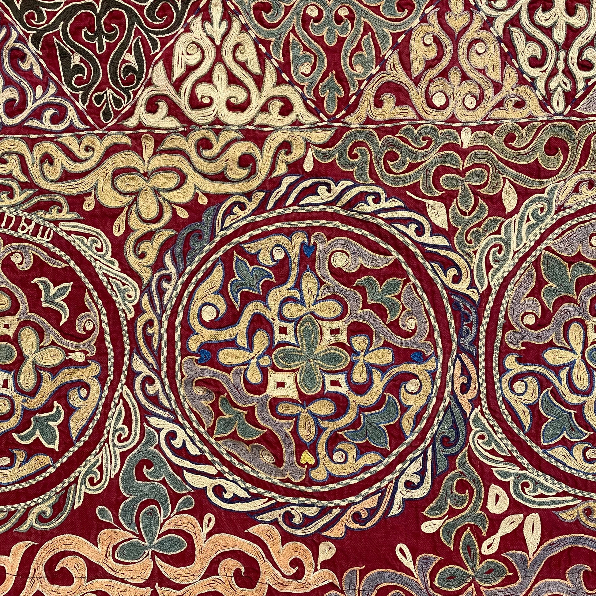 Tush Kyiz Suzani - Kilim Art Gallery