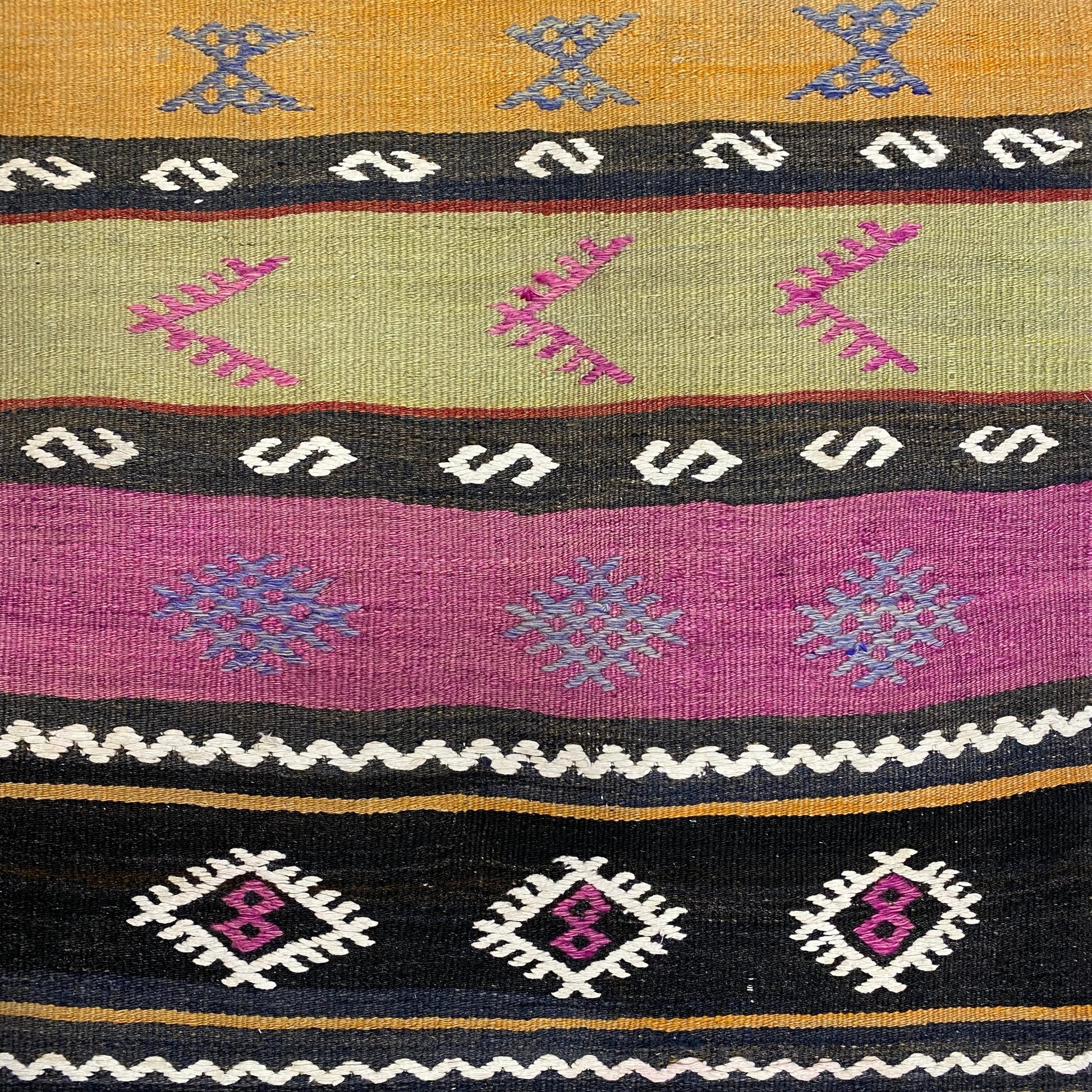 Vintage Anatolian Nomadic Boho Kilim Rug - Kilim Art Gallery