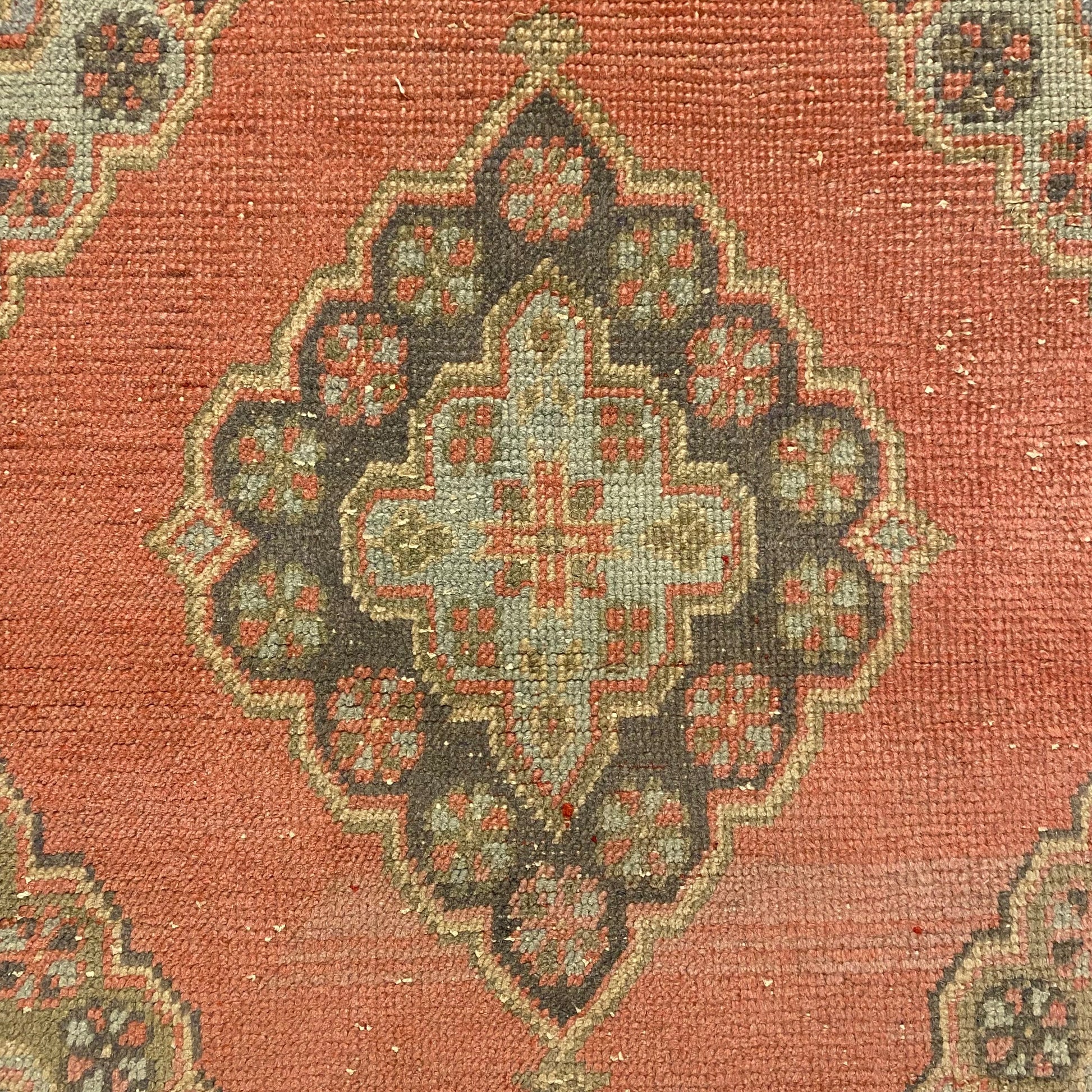 Vintage Hallway Turkish Runner Rug 3'x10' - Kilim Art Gallery