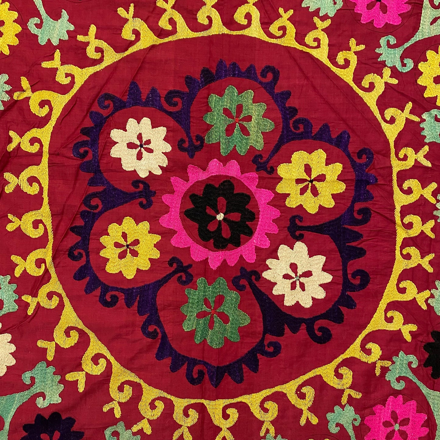 Vintage Suzani - Kilim Art Gallery