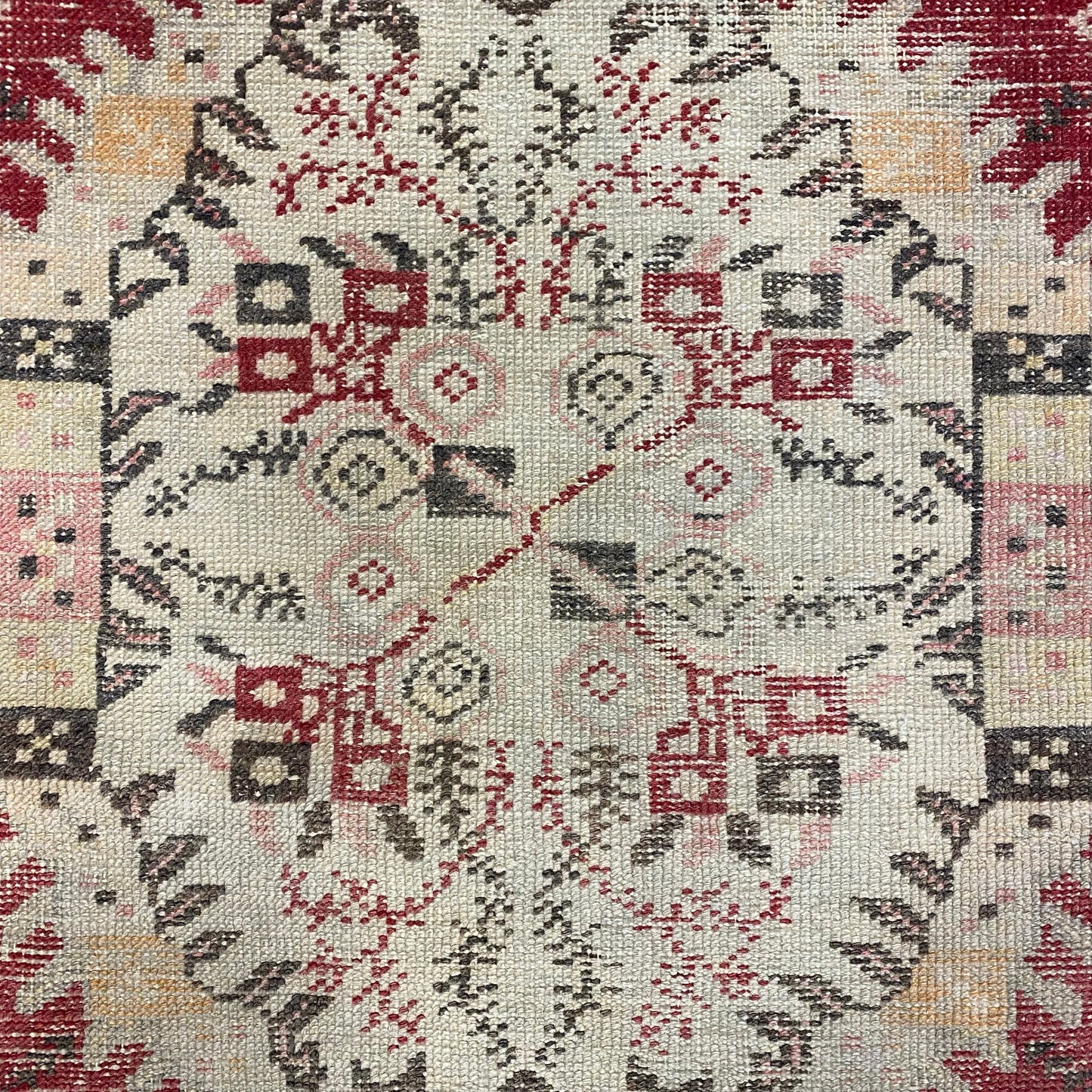 Vintage Turkish Güney Guney Carpet Rug - Kilim Art Gallery