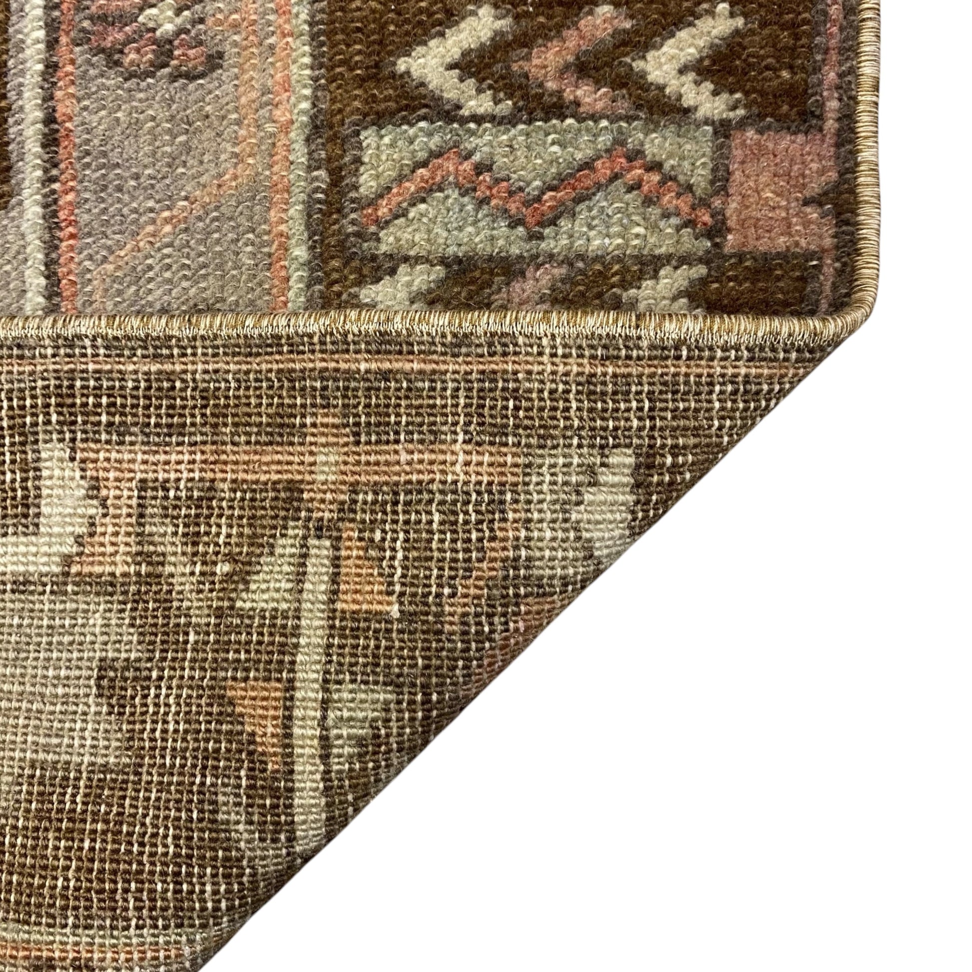 Vintage Turkish Yahyali Rug - Kilim Art Gallery
