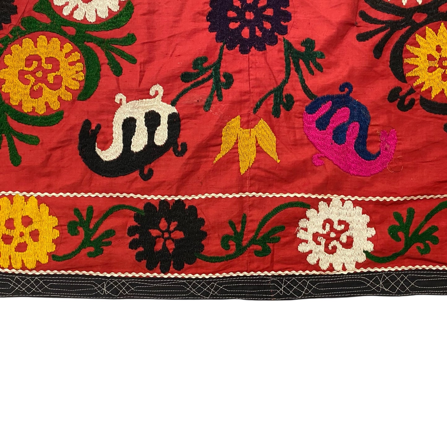 Vintage Uzbek Suzani Dated 1986 - Kilim Art Gallery