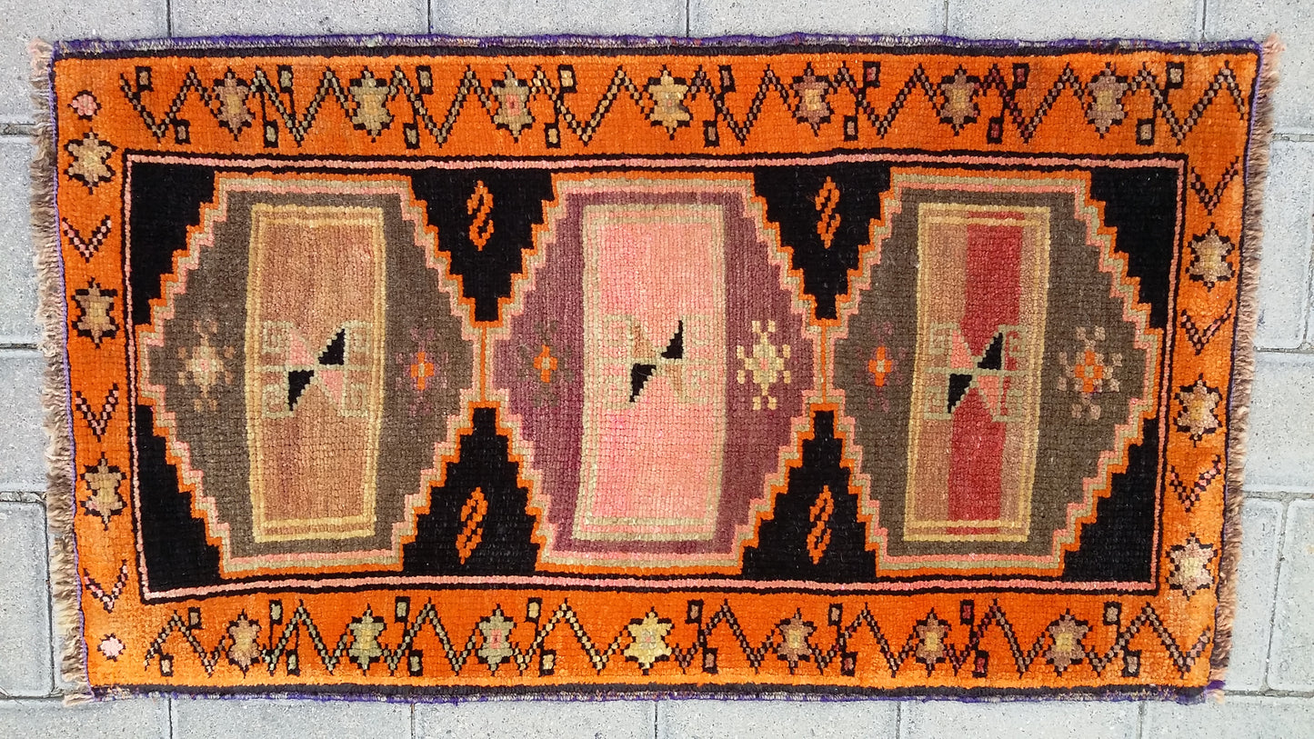 Collectable East Anatolian Small Rug Carpet