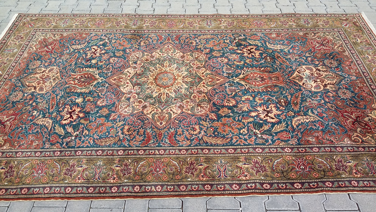 Kayseri Area Rug for Dining Room-Living Room