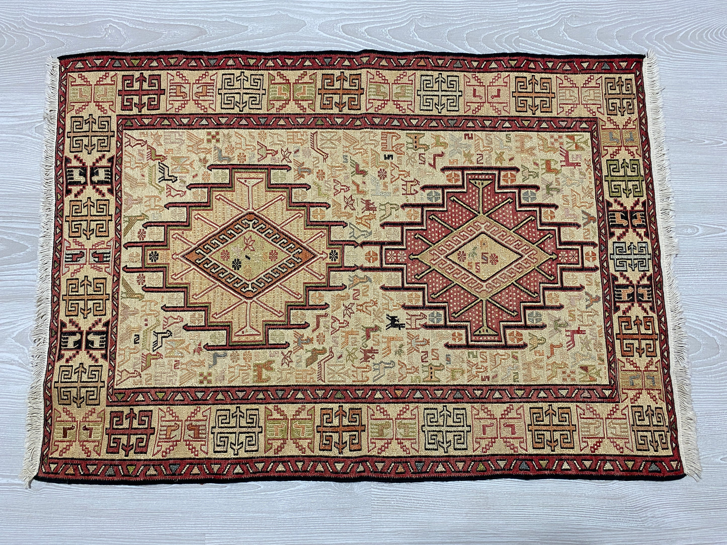 Best Quality Silk Hand Embroidered Soumak Kelim Rug