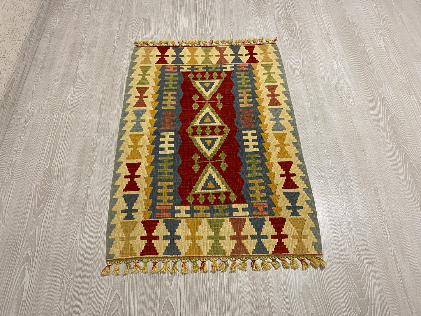 Kayseri Gomurgen Kilim