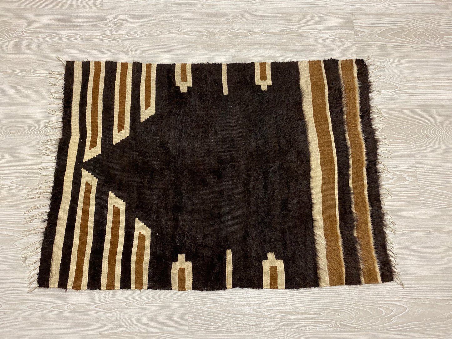 Black Siirt Blanket Kilim シルト・バッタニエ   シイルトブランケット