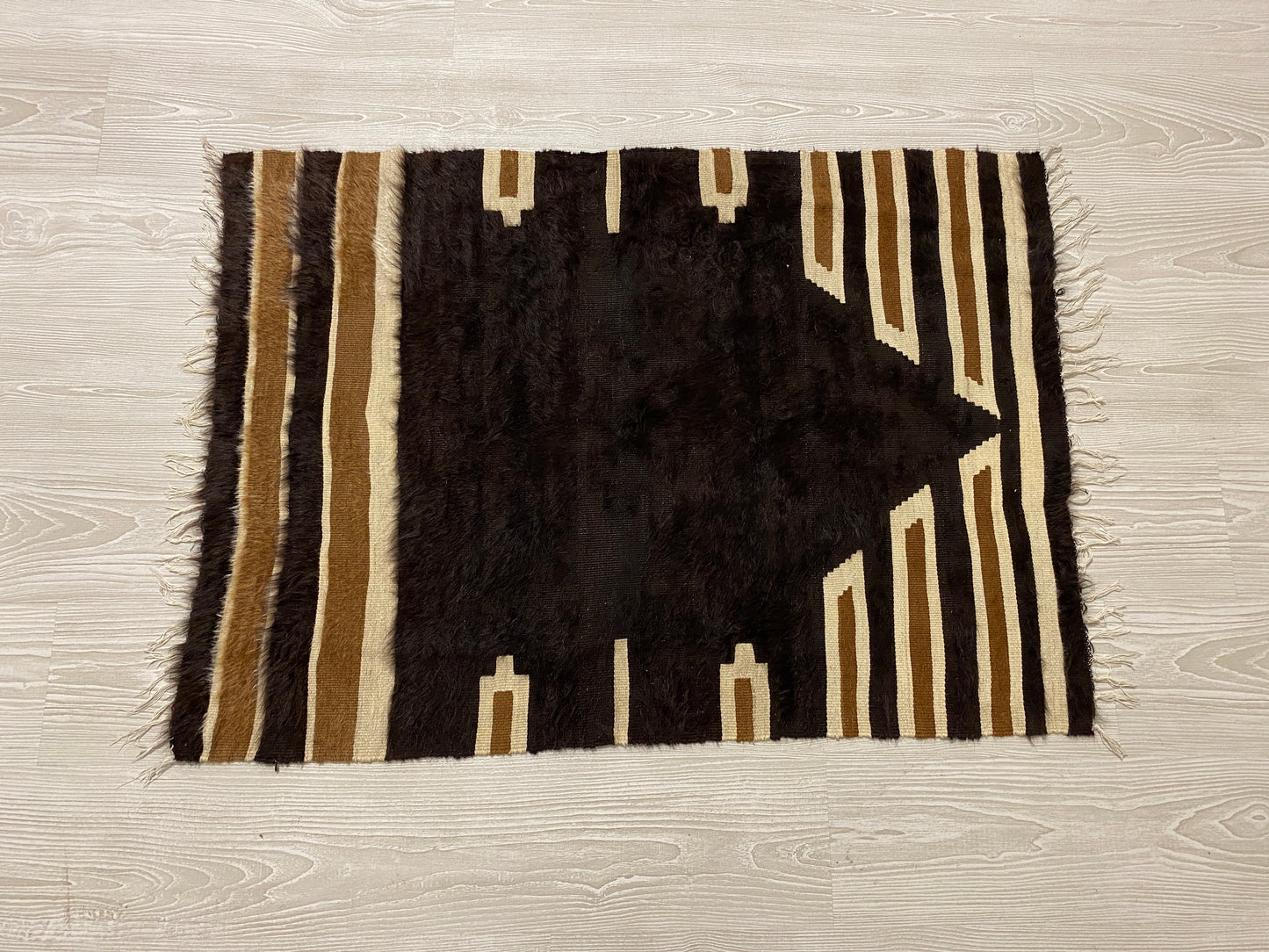 Black Siirt Blanket Kilim シルト・バッタニエ   シイルトブランケット