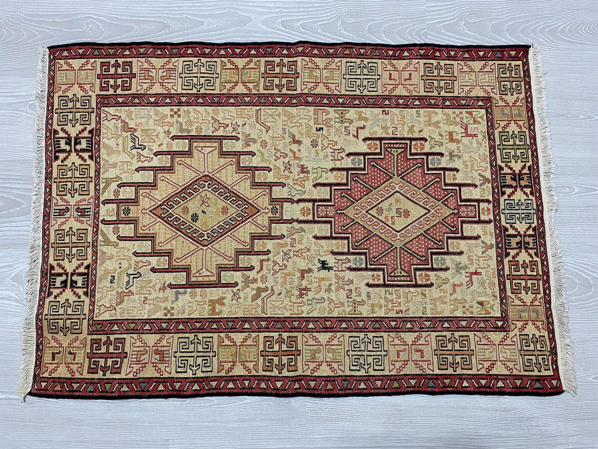Best Quality Silk Hand Embroidered Soumak Kelim Rug - Kilim Art Gallery