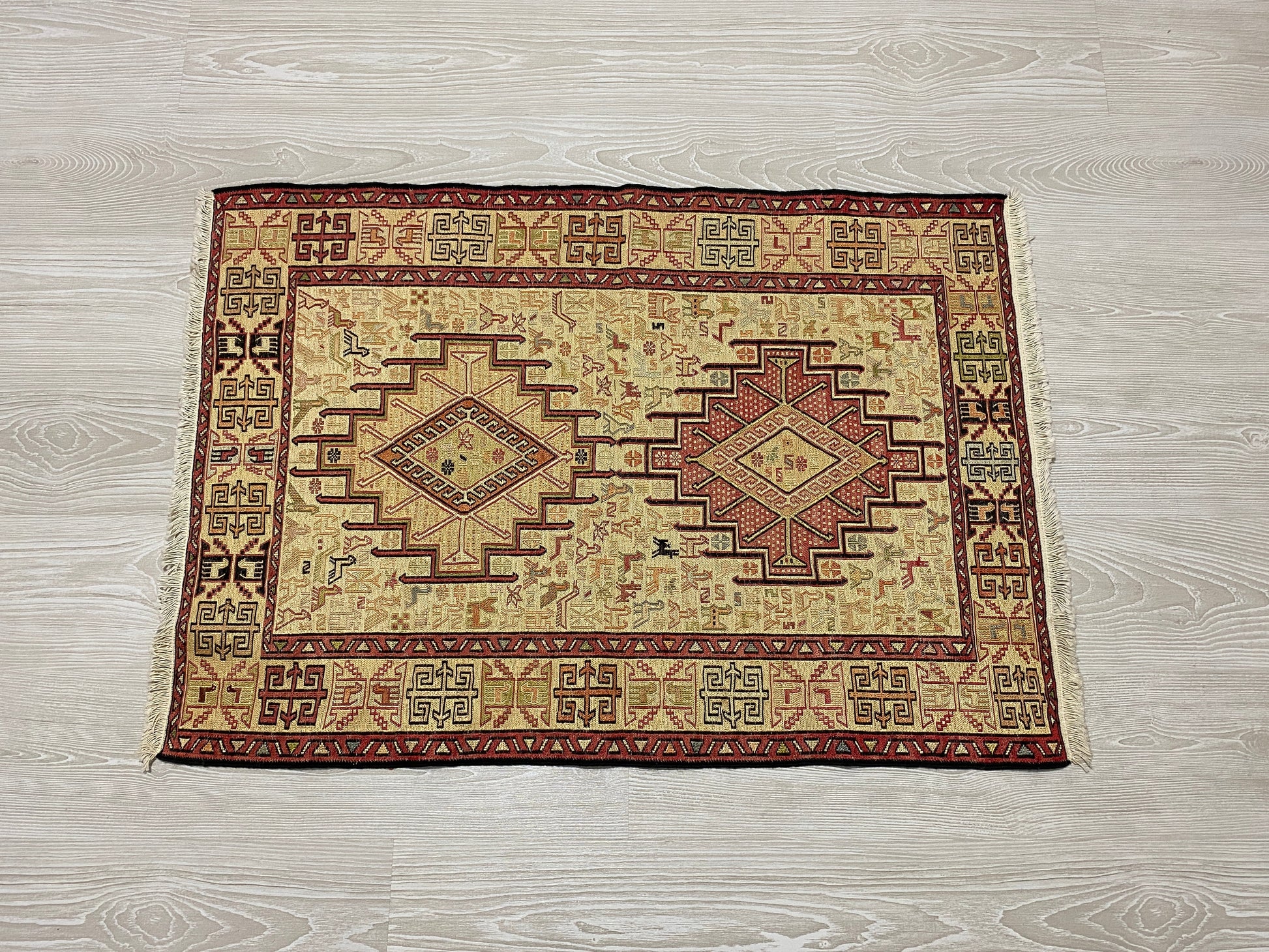 Best Quality Silk Hand Embroidered Soumak Kelim Rug - Kilim Art Gallery