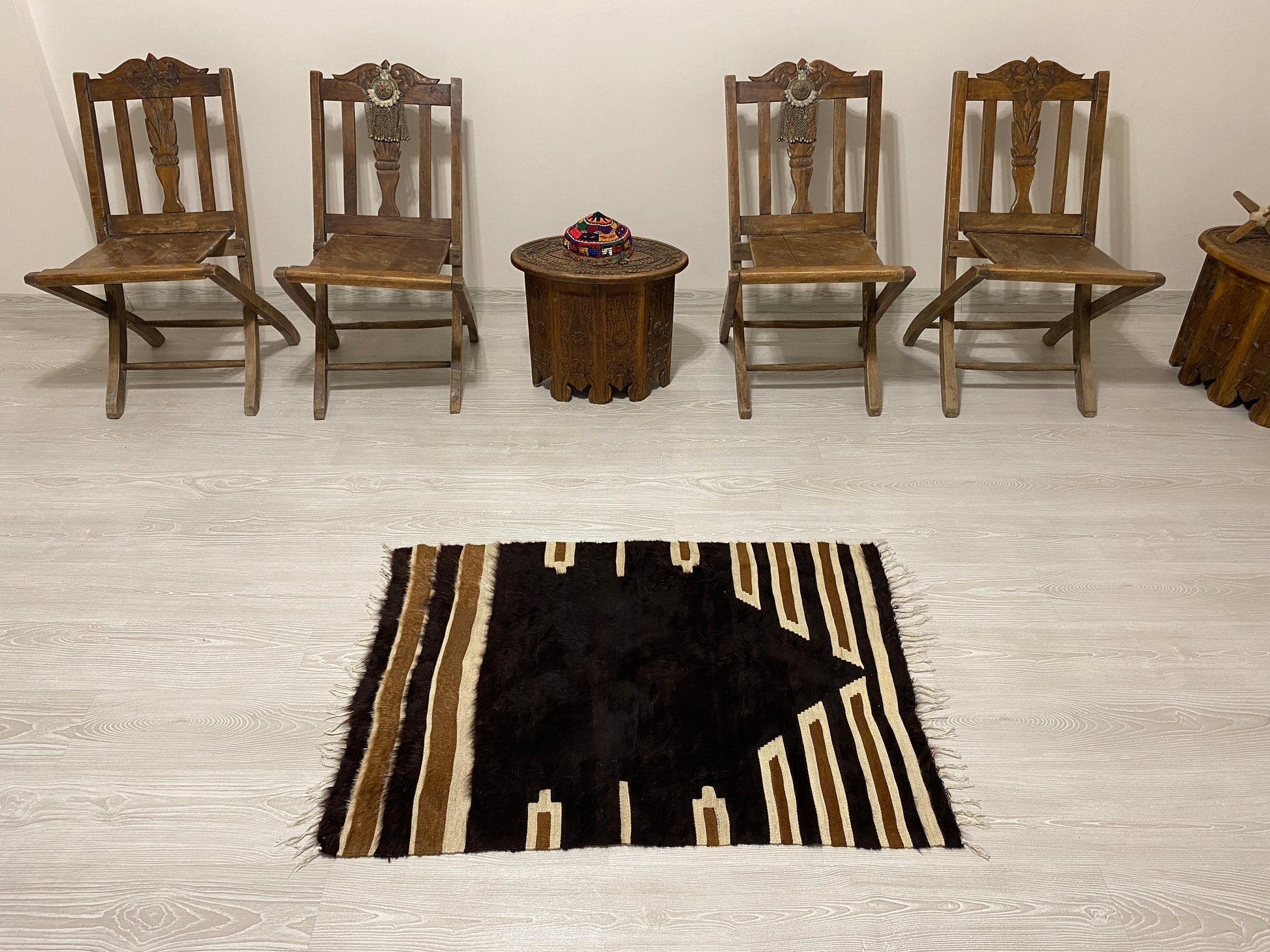 Black Siirt Blanket Kilim シルト・バッタニエ シイルトブランケット - Kilim Art Gallery