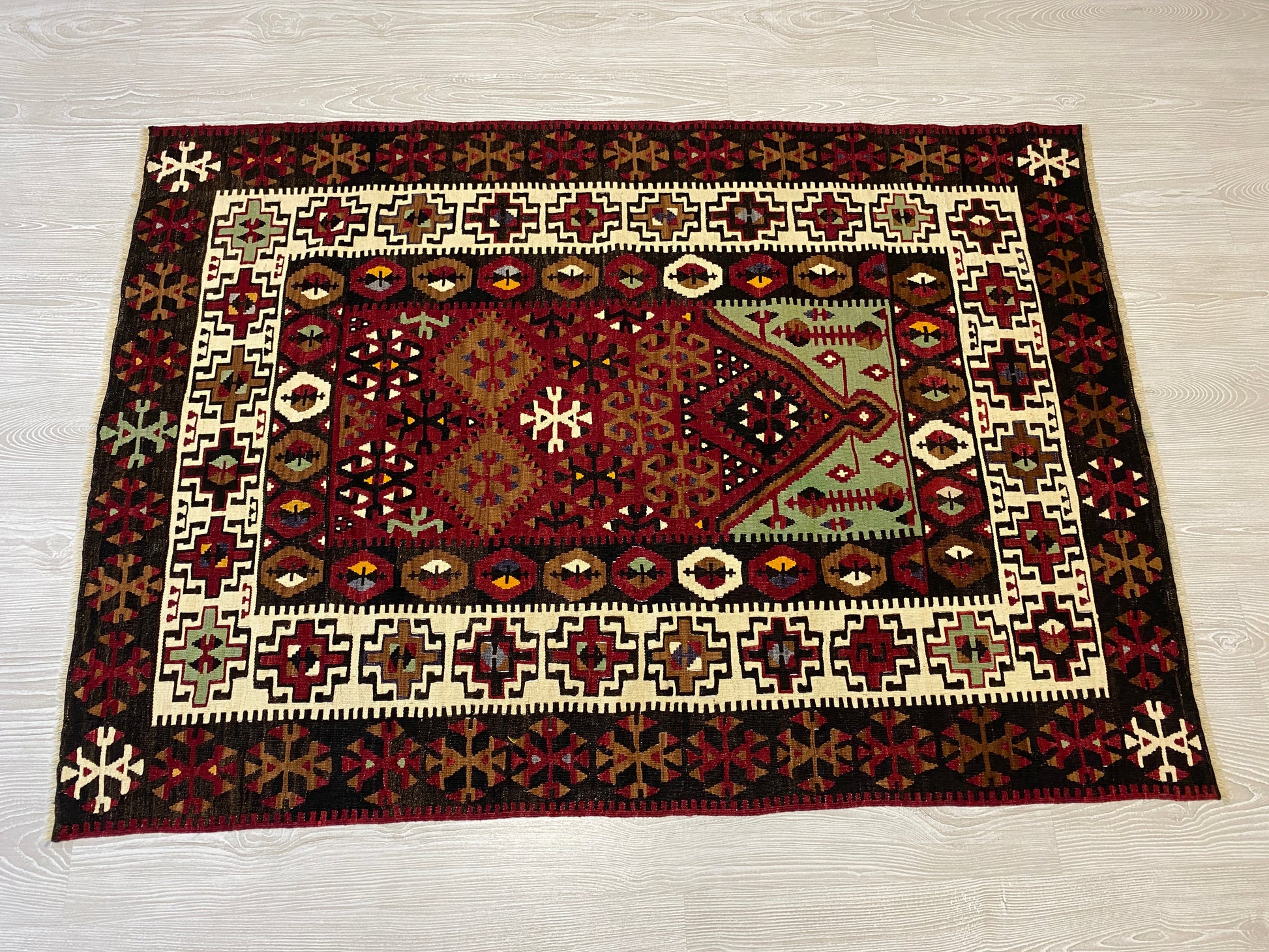 Collectable Gomurgen Kilim - Kilim Art Gallery