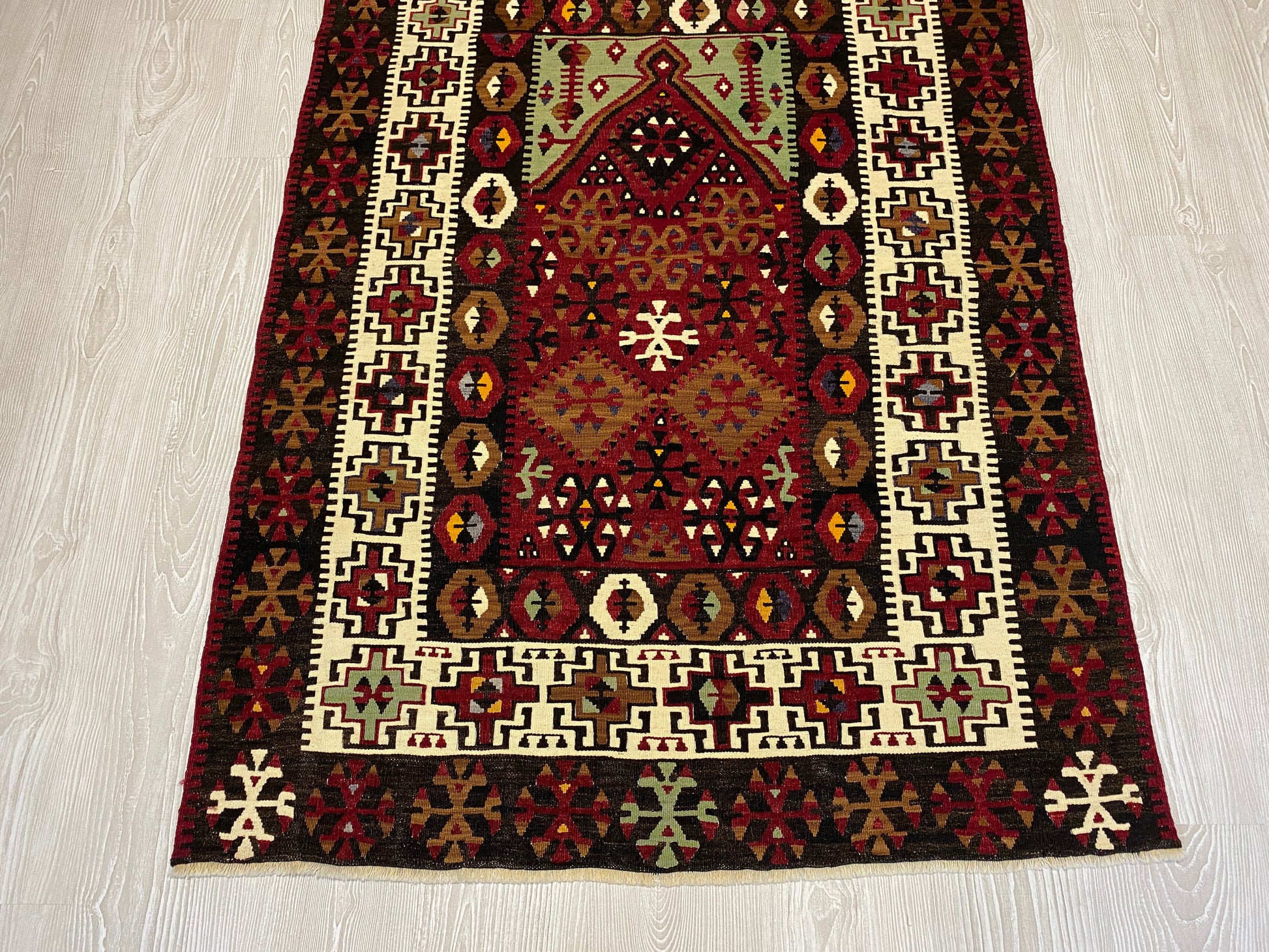 Collectable Gomurgen Kilim - Kilim Art Gallery