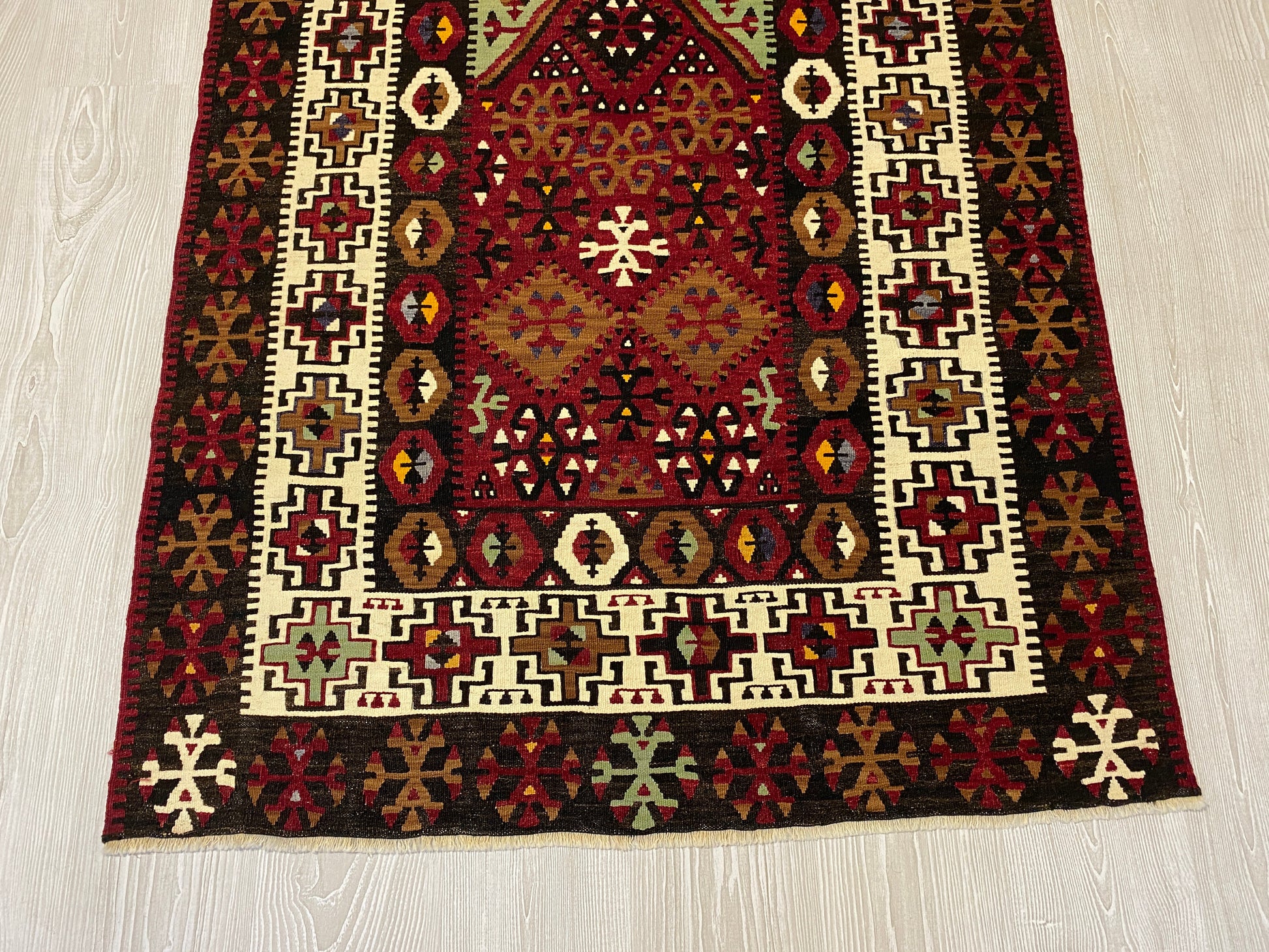 Collectable Gomurgen Kilim - Kilim Art Gallery