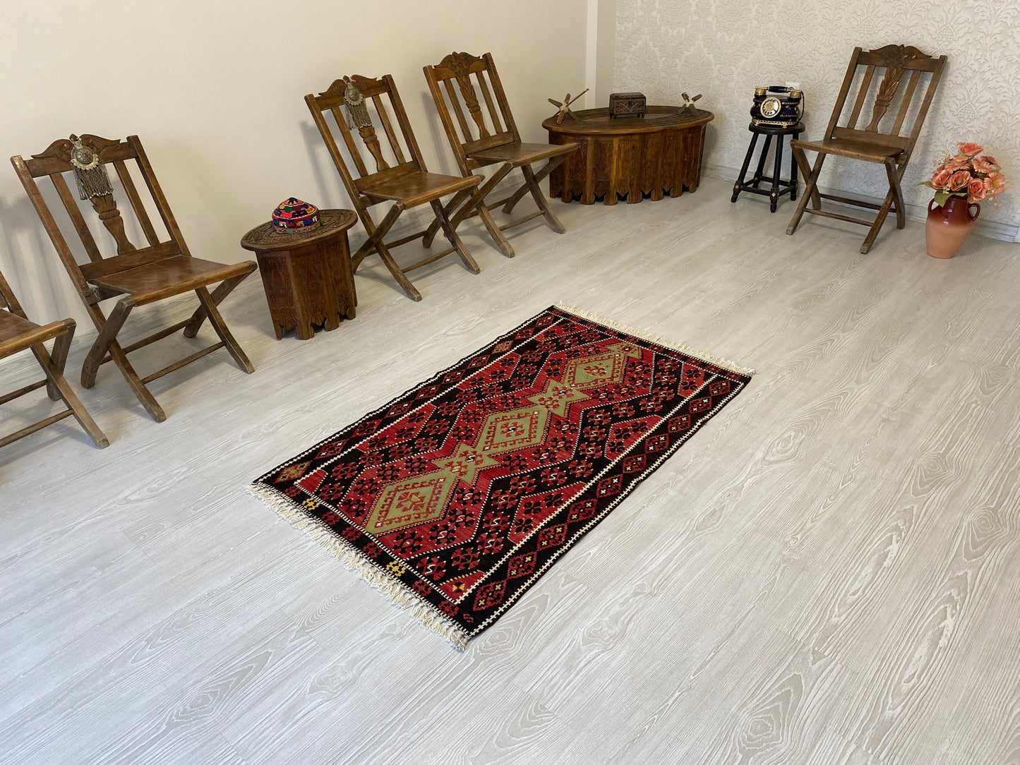 Collectable Malatya Sinanli Kilim - Kilim Art Gallery